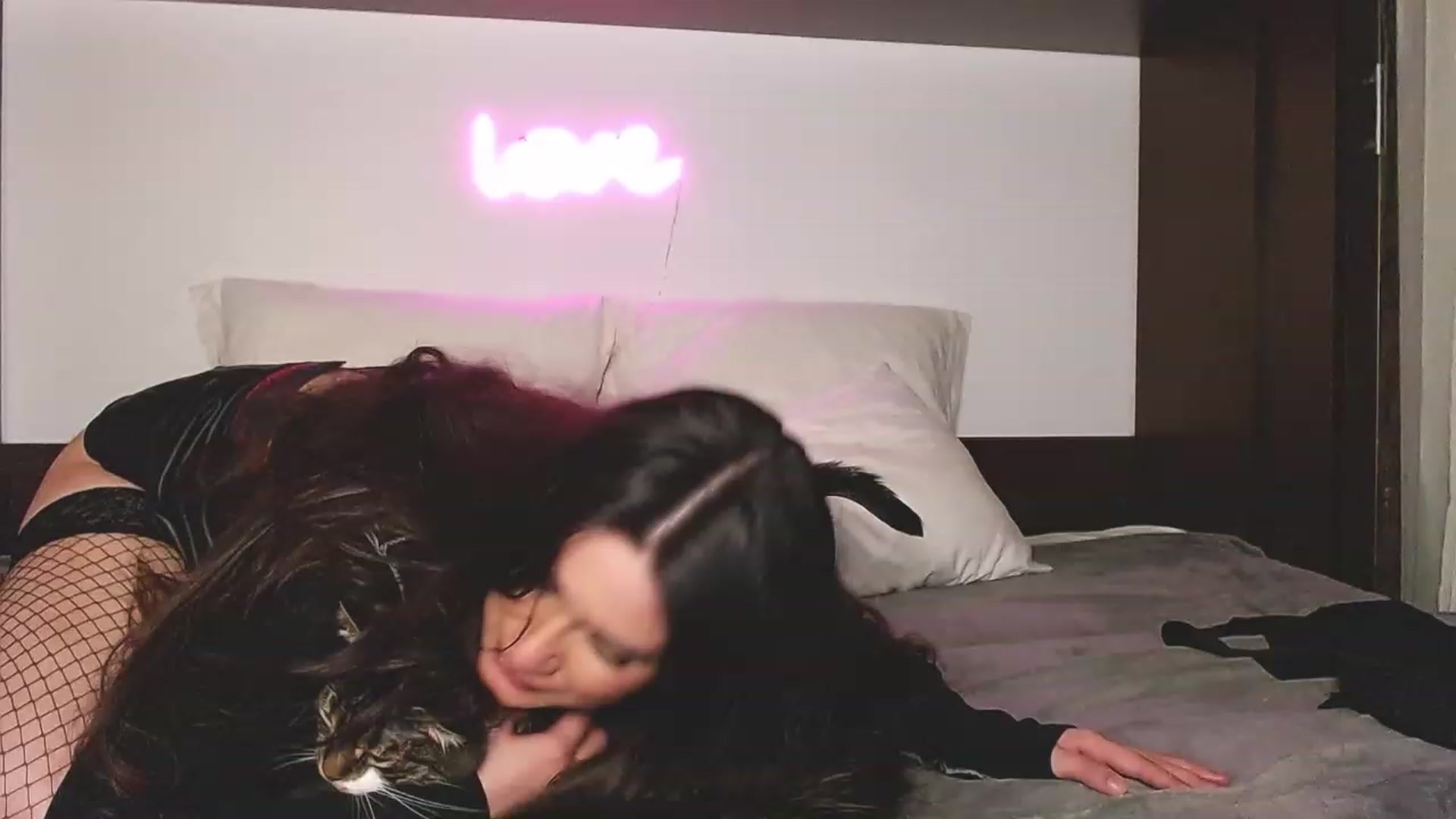Gallery image thumbnail from Jessilicious_'s myfreecams stream on, 06/12/2023, 02:15 image 3 of 20