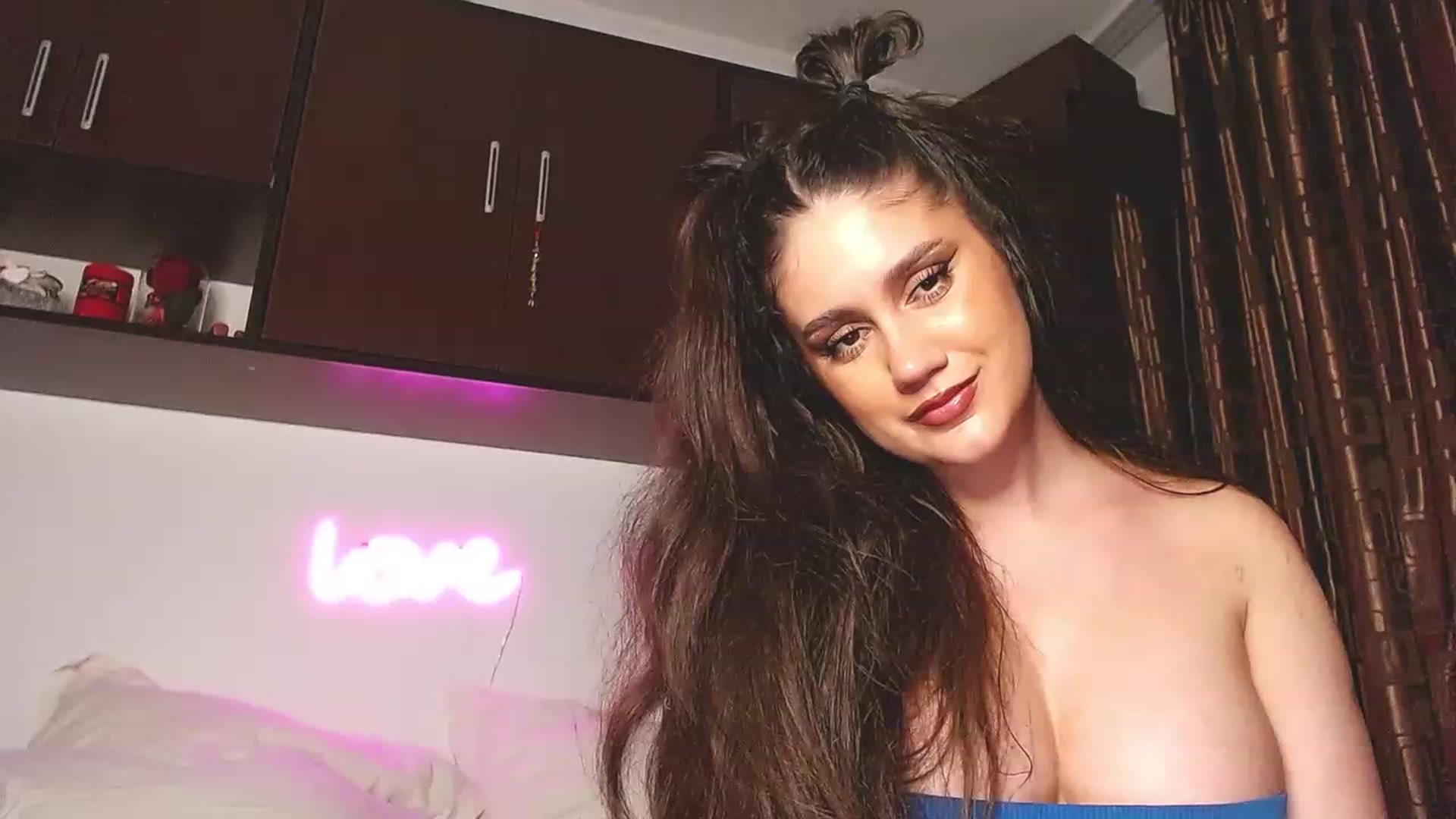 Gallery image thumbnail from Jessilicious_'s myfreecams stream on, 07/10/2023, 02:22 image 18 of 20