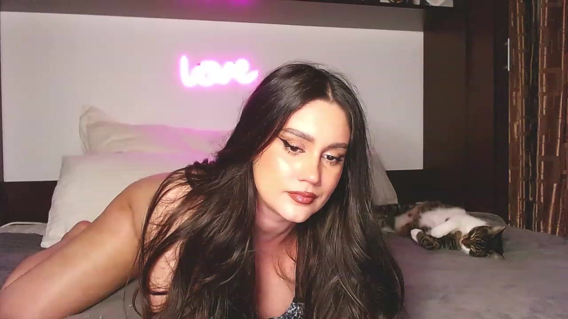 Gallery image thumbnail from Jessilicious_'s myfreecams stream on, 07/21/2023, 24:01 image 9 of 20
