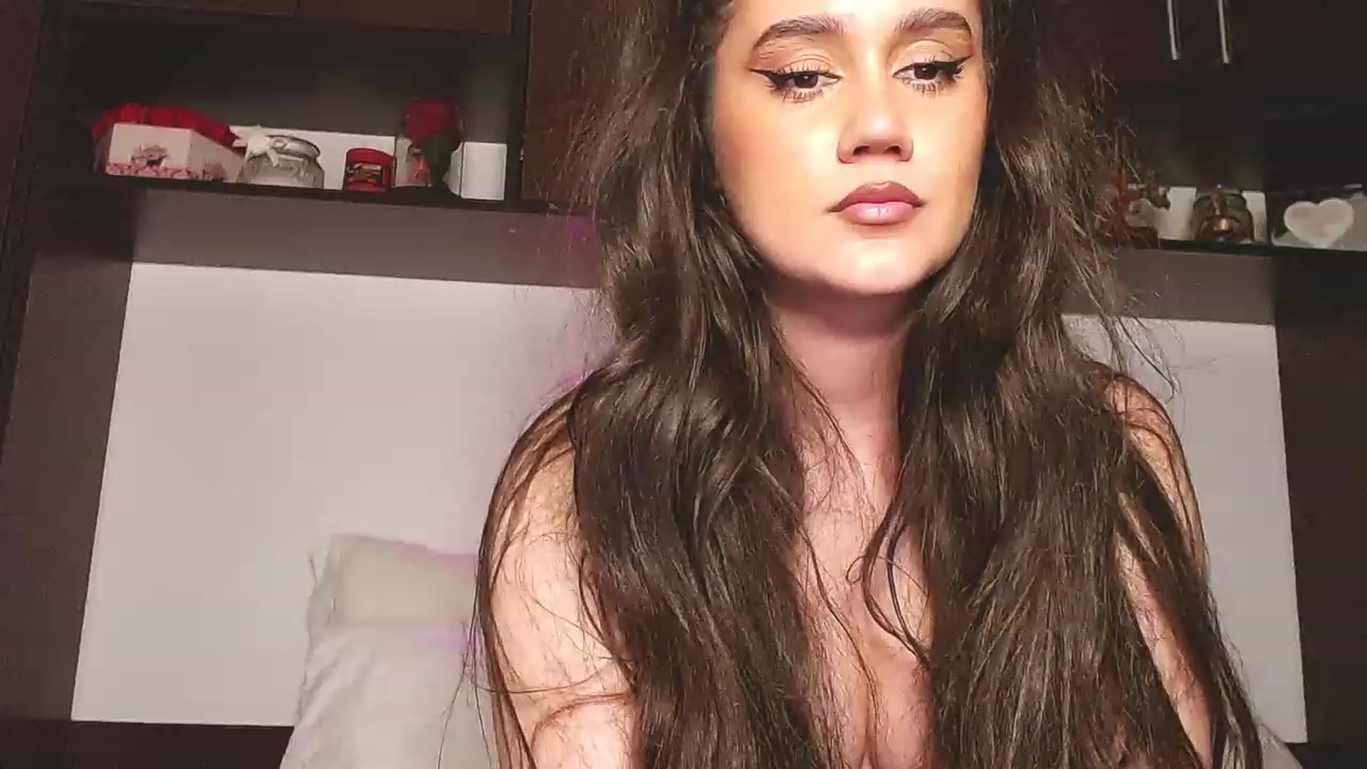 Gallery image thumbnail from Jessilicious_'s myfreecams stream on, 08/04/2023, 24:20 image 1 of 20