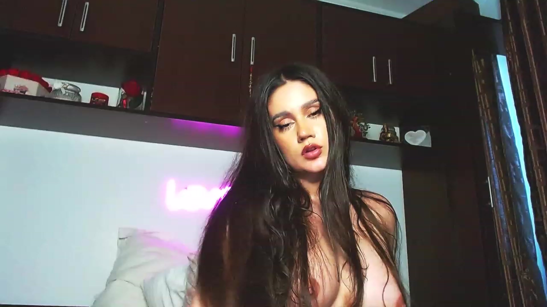 Gallery image thumbnail from Jessilicious_'s myfreecams stream on, 09/25/2023, 04:56 image 2 of 20