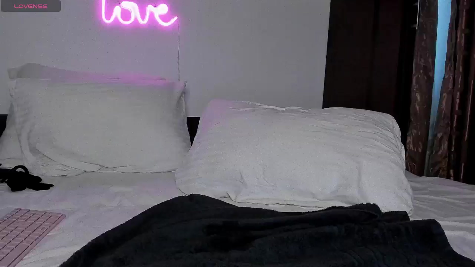 Gallery image thumbnail from Jessilicious_'s myfreecams stream on, 07/15/2024, 03:41 image 13 of 20