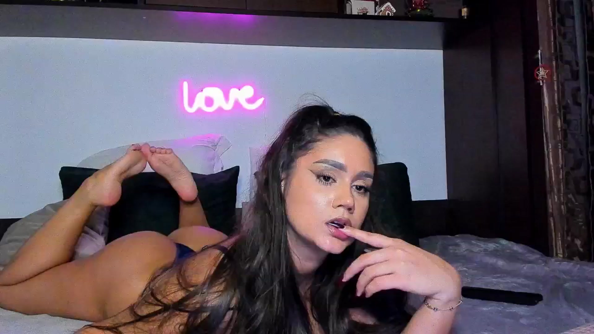 Gallery image thumbnail from Jessilicious_'s myfreecams stream on, 01/14/2025, 03:57 image 2 of 20