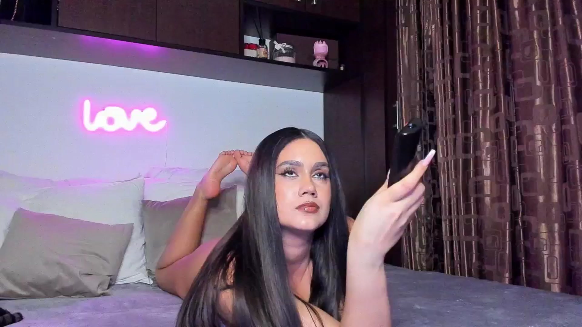 Gallery image thumbnail from Jessilicious_'s myfreecams stream on, 03/08/2025, 02:16 image 10 of 20