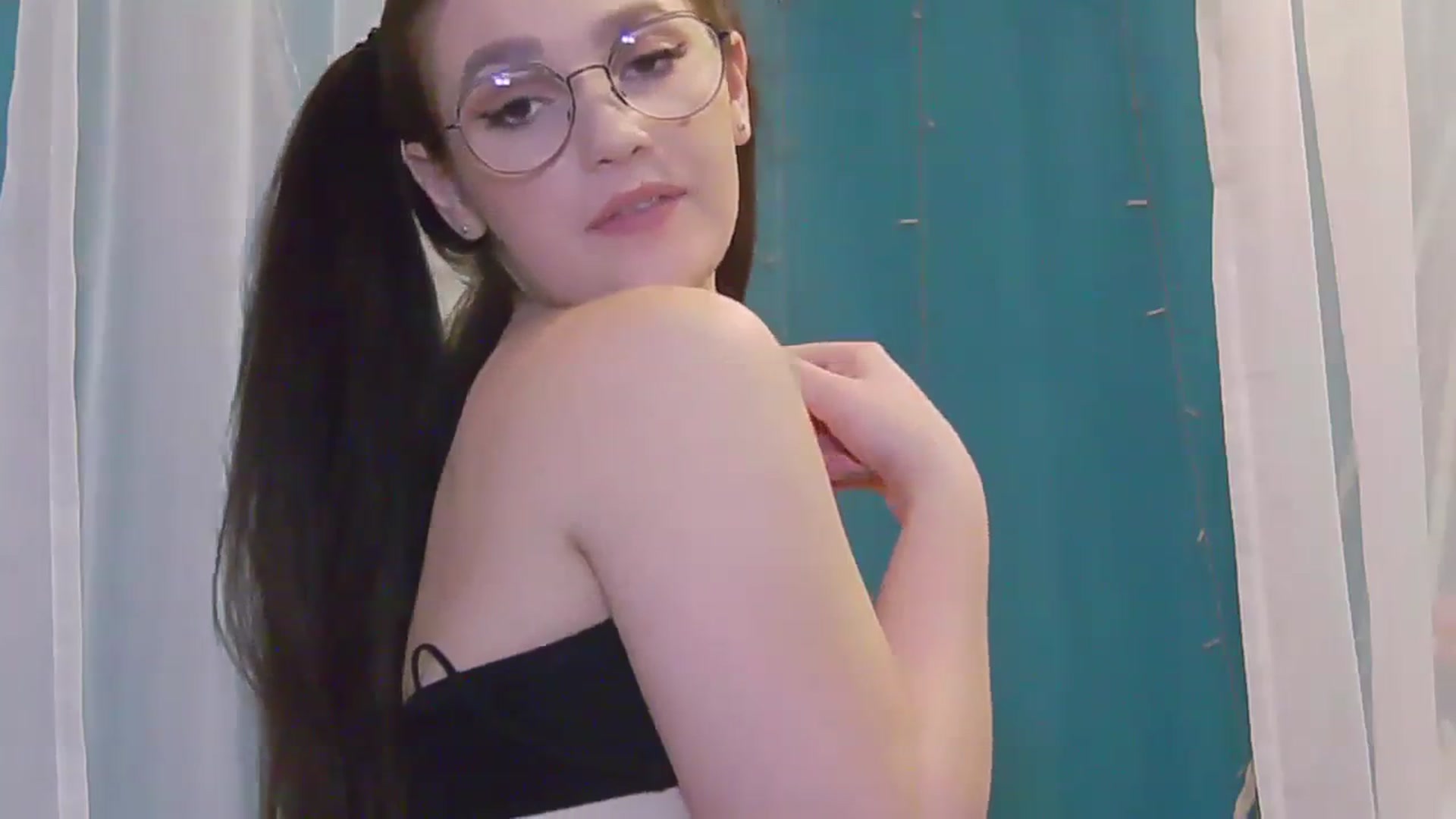 Gallery image thumbnail from JessyJ's myfreecams stream on, 11/13/2023, 16:57 image 19 of 20
