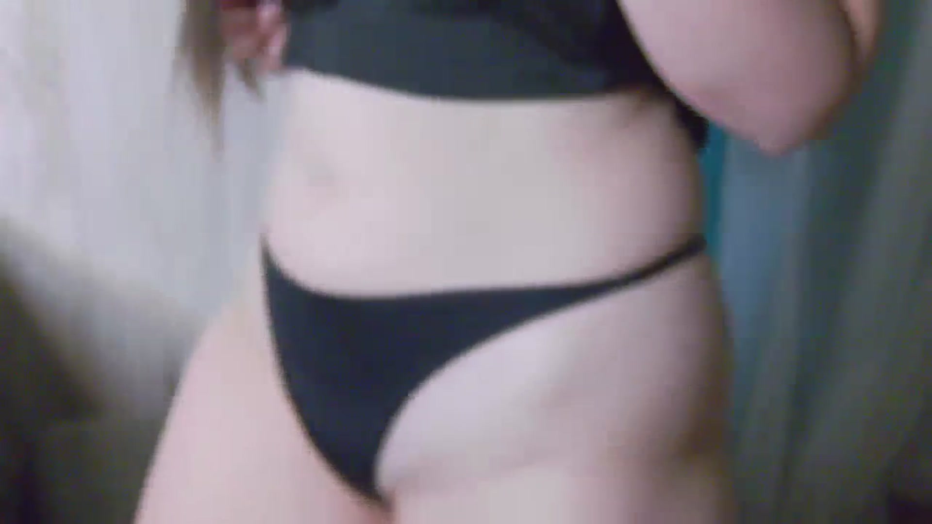 Gallery image thumbnail from JessyJ's myfreecams stream on, 12/07/2023, 21:50 image 4 of 20