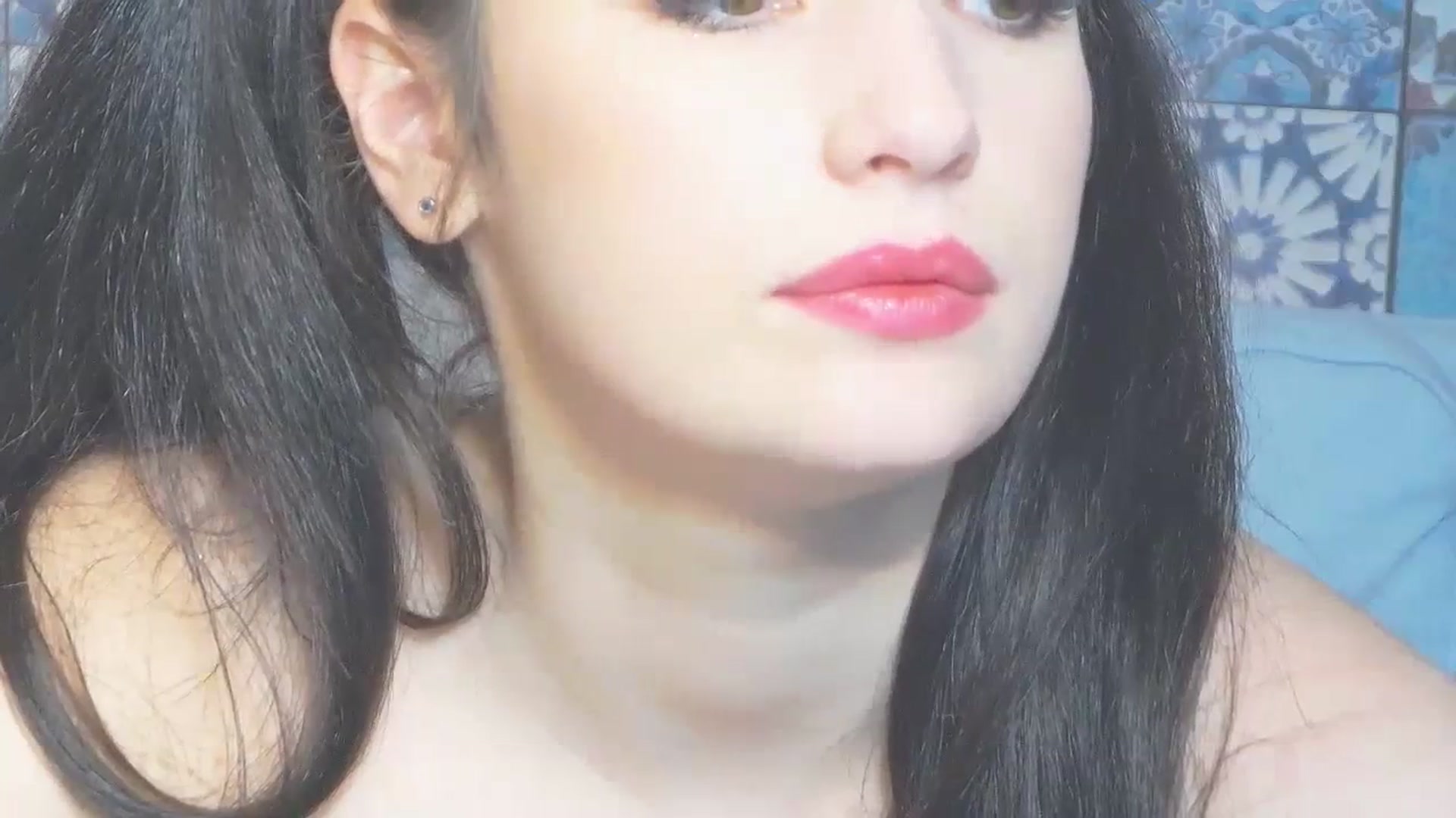 Gallery image thumbnail from JessyJ's myfreecams stream on, 12/26/2023, 22:13 image 10 of 20