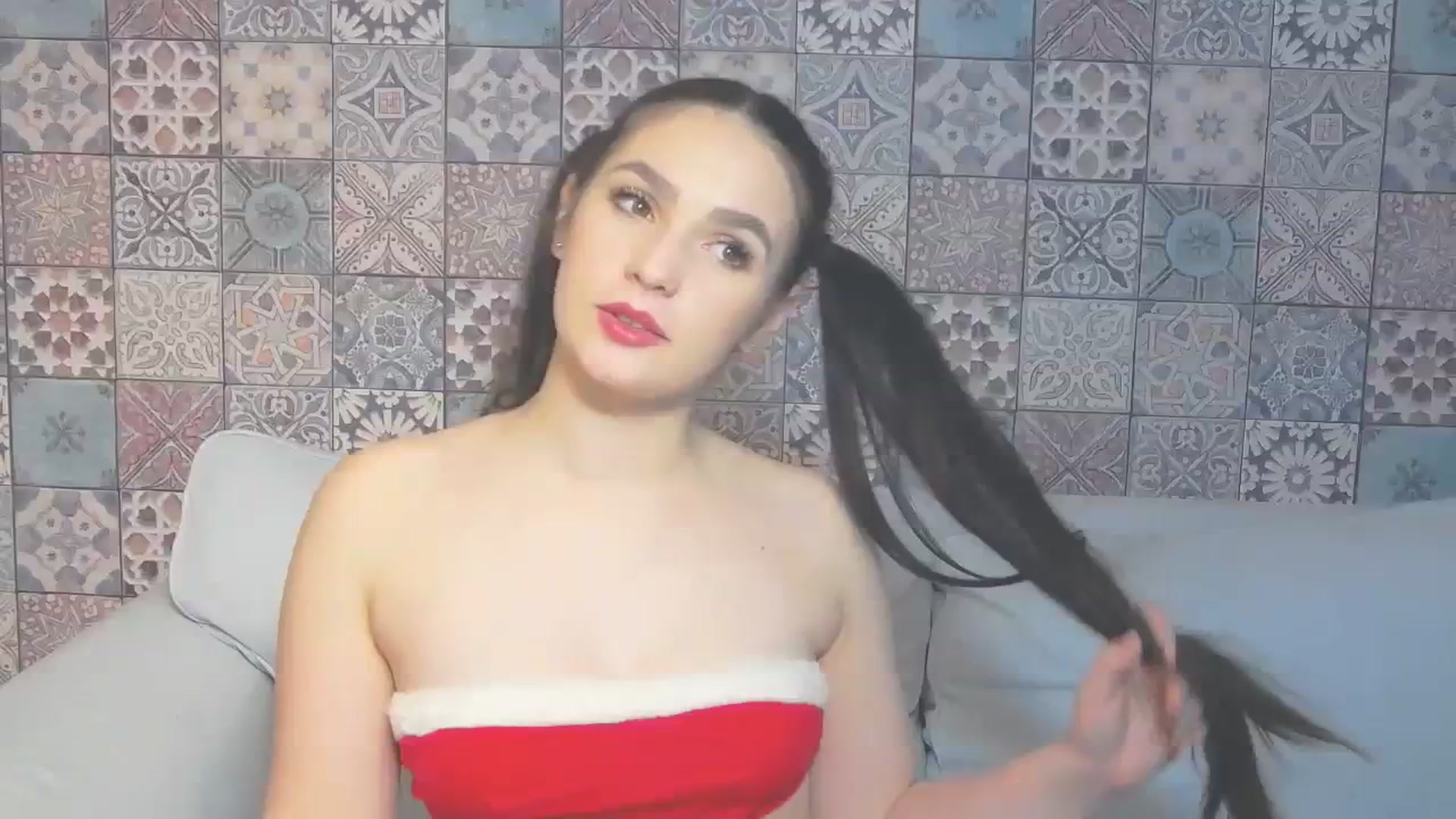 Gallery image thumbnail from JessyJ's myfreecams stream on, 12/26/2023, 22:13 image 1 of 20