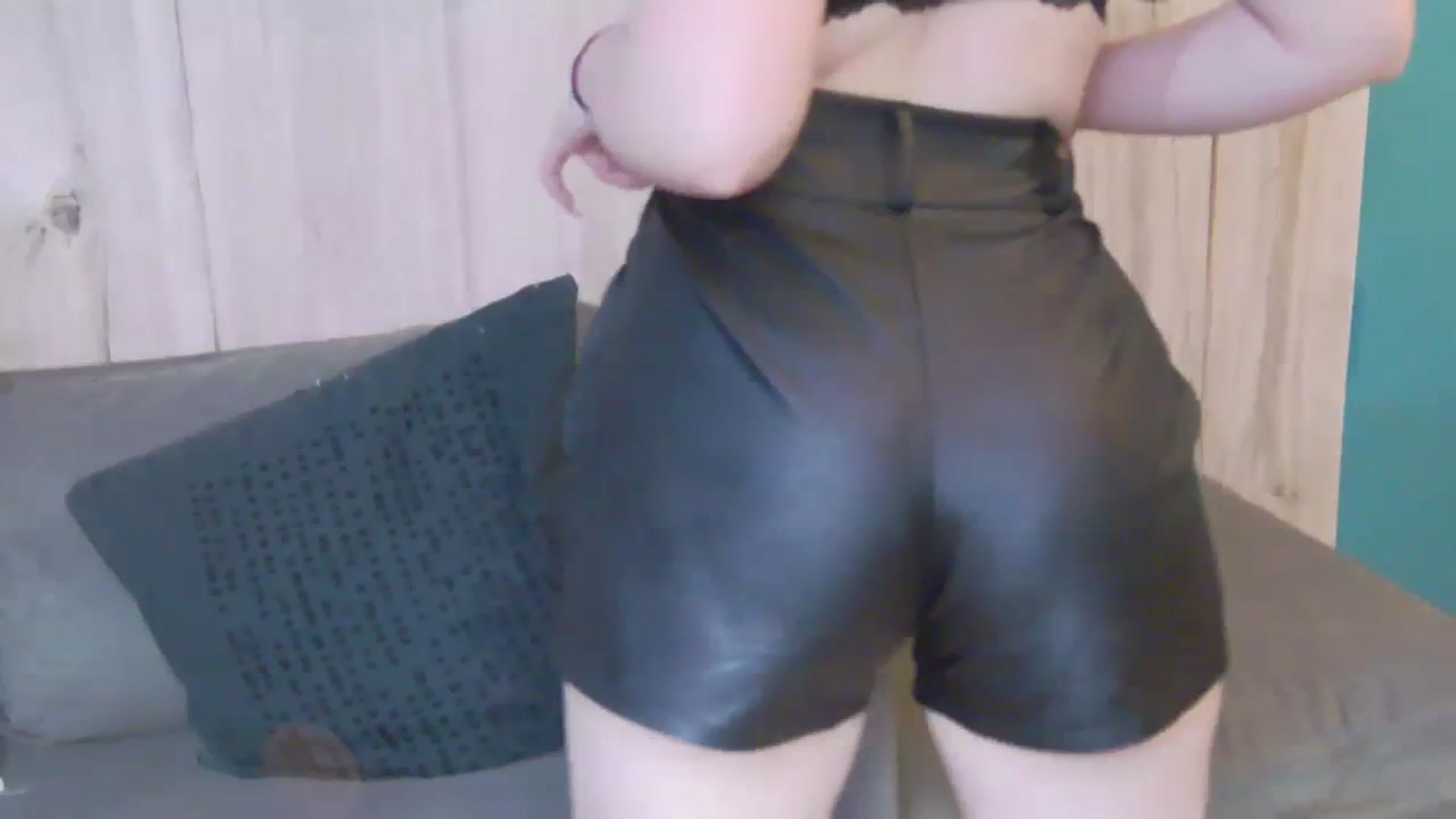 Gallery image thumbnail from JessyJ's myfreecams stream on, 02/22/2024, 23:22 image 5 of 20