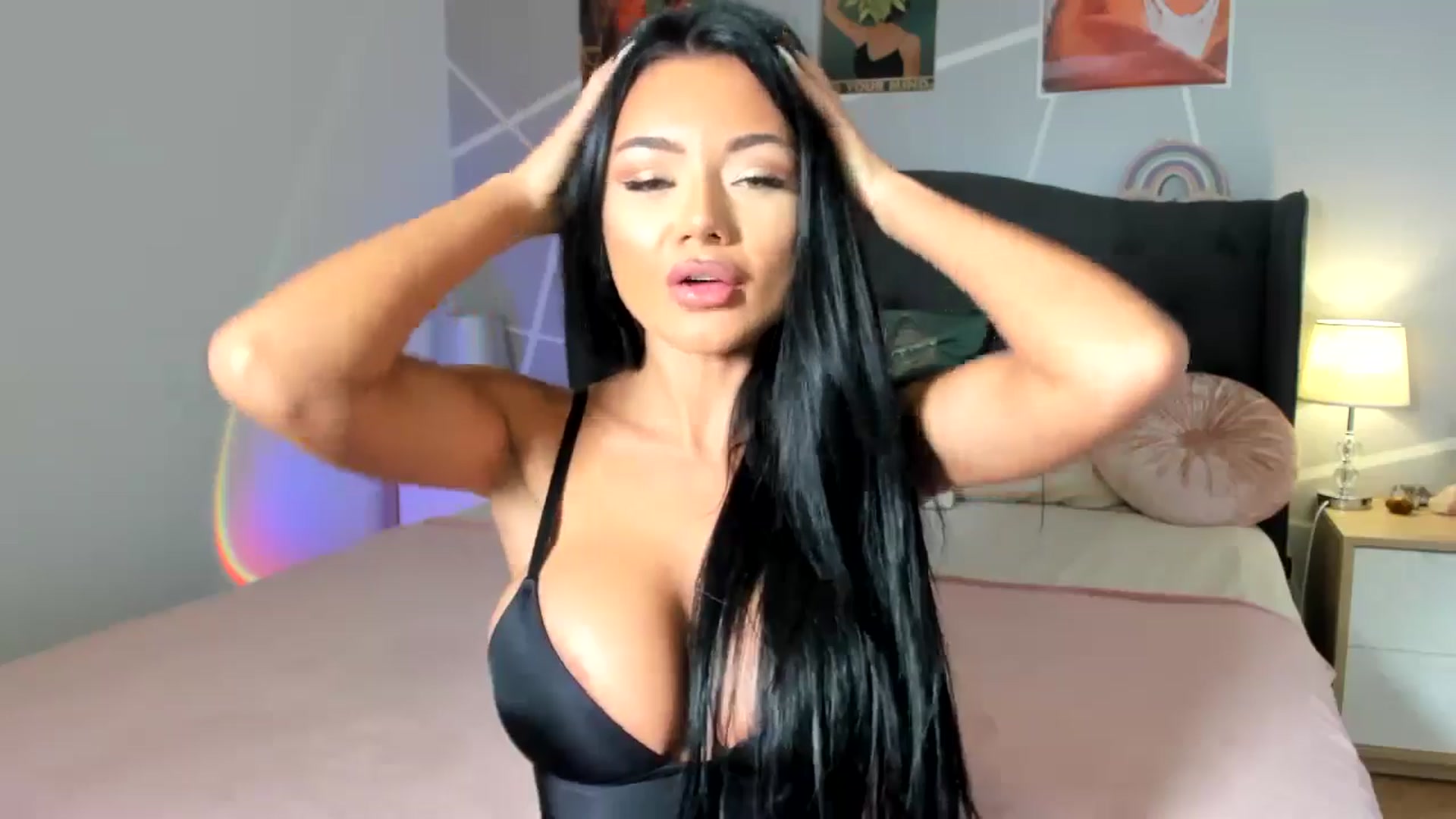 Gallery image thumbnail from JessyKatt's myfreecams stream on, 05/29/2024, 21:06 image 7 of 20