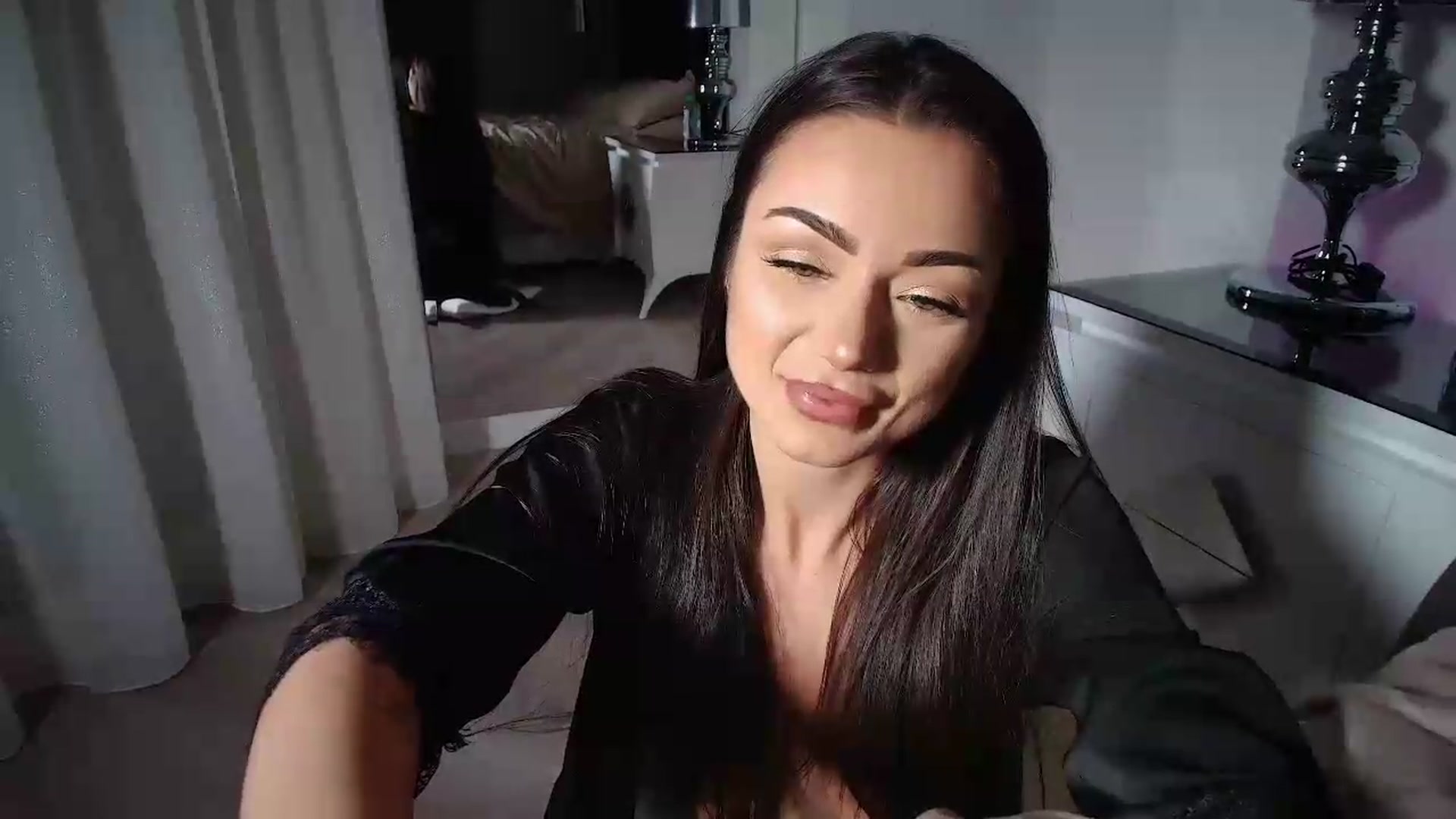 Gallery image thumbnail from JessyKatt's myfreecams stream on, 05/15/2026, 17:46 image 18 of 20