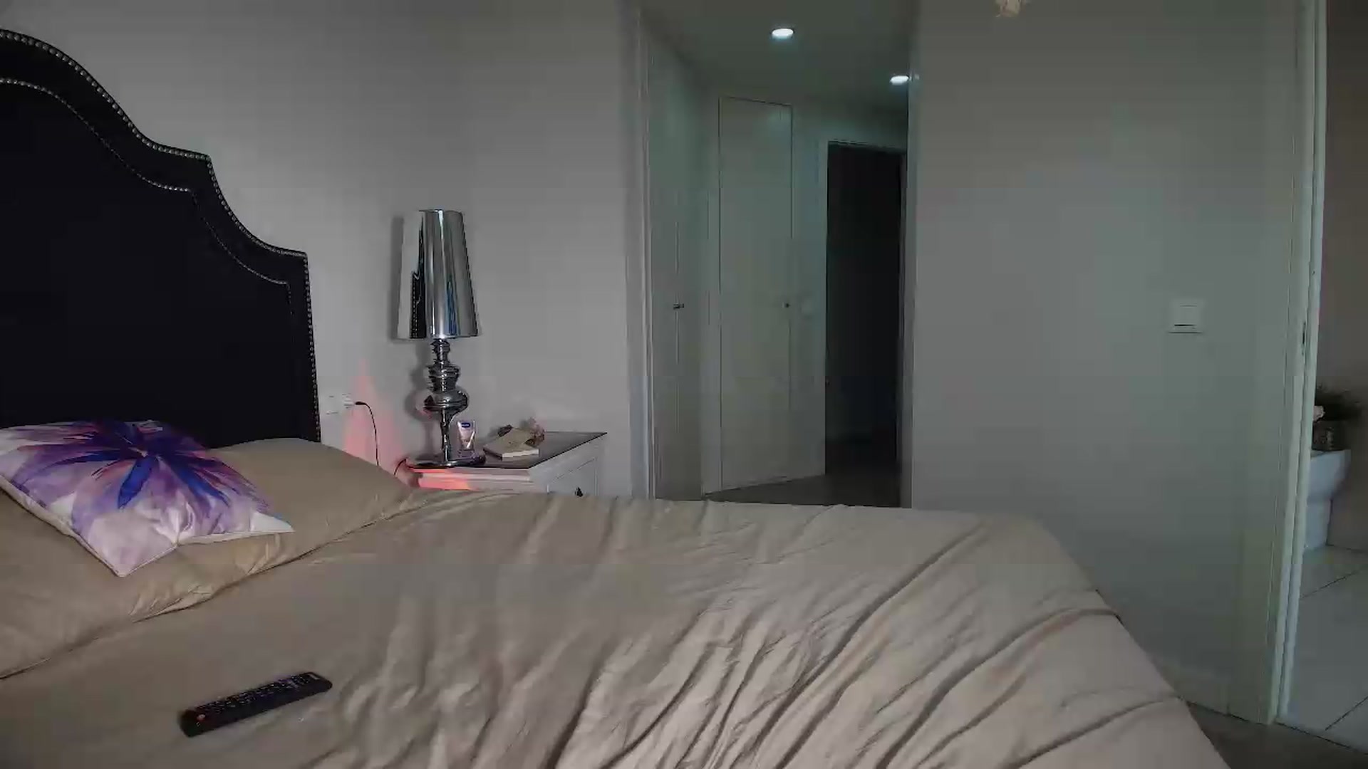 Gallery image thumbnail from JessyKatt's myfreecams stream on, 06/23/2026, 14:37 image 17 of 20
