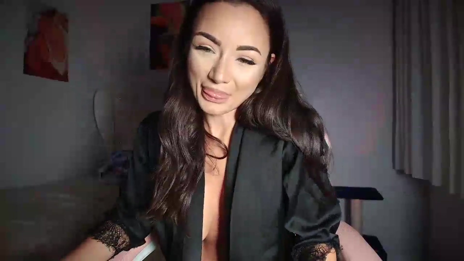 Gallery image thumbnail from JessyKatt's myfreecams stream on, 07/31/2026, 15:19 image 17 of 20