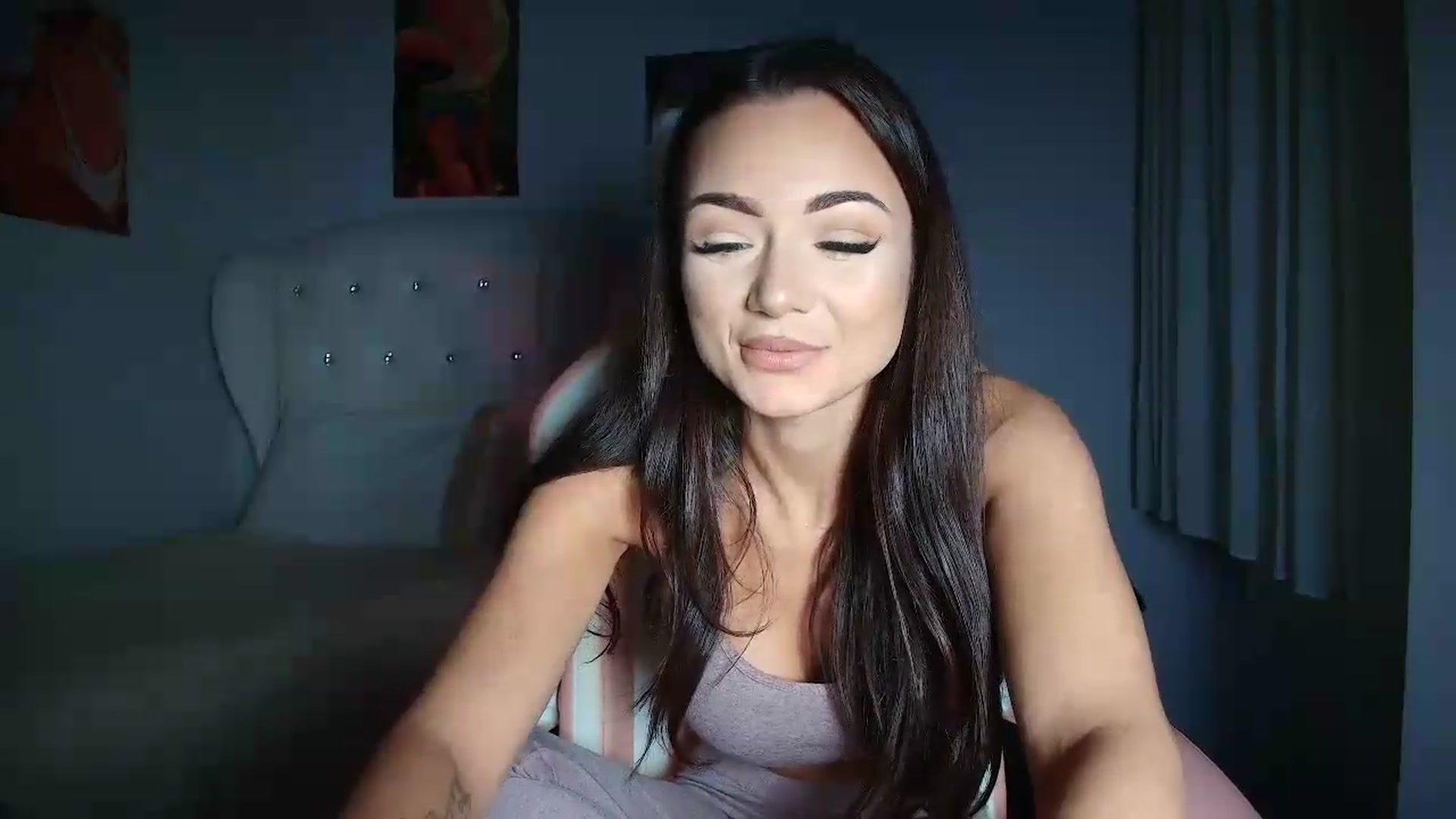 Gallery image thumbnail from JessyKatt's myfreecams stream on, 08/15/2026, 14:10 image 5 of 20