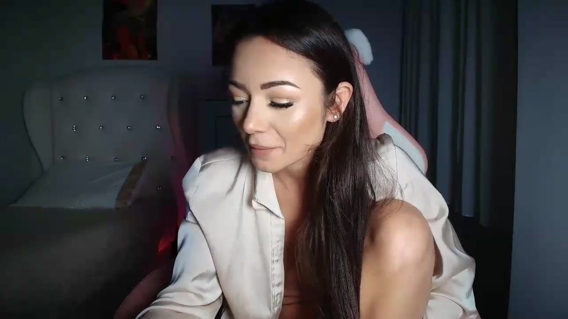 Gallery image thumbnail from JessyKatt's myfreecams stream on, 09/02/2026, 13:16 image 10 of 20
