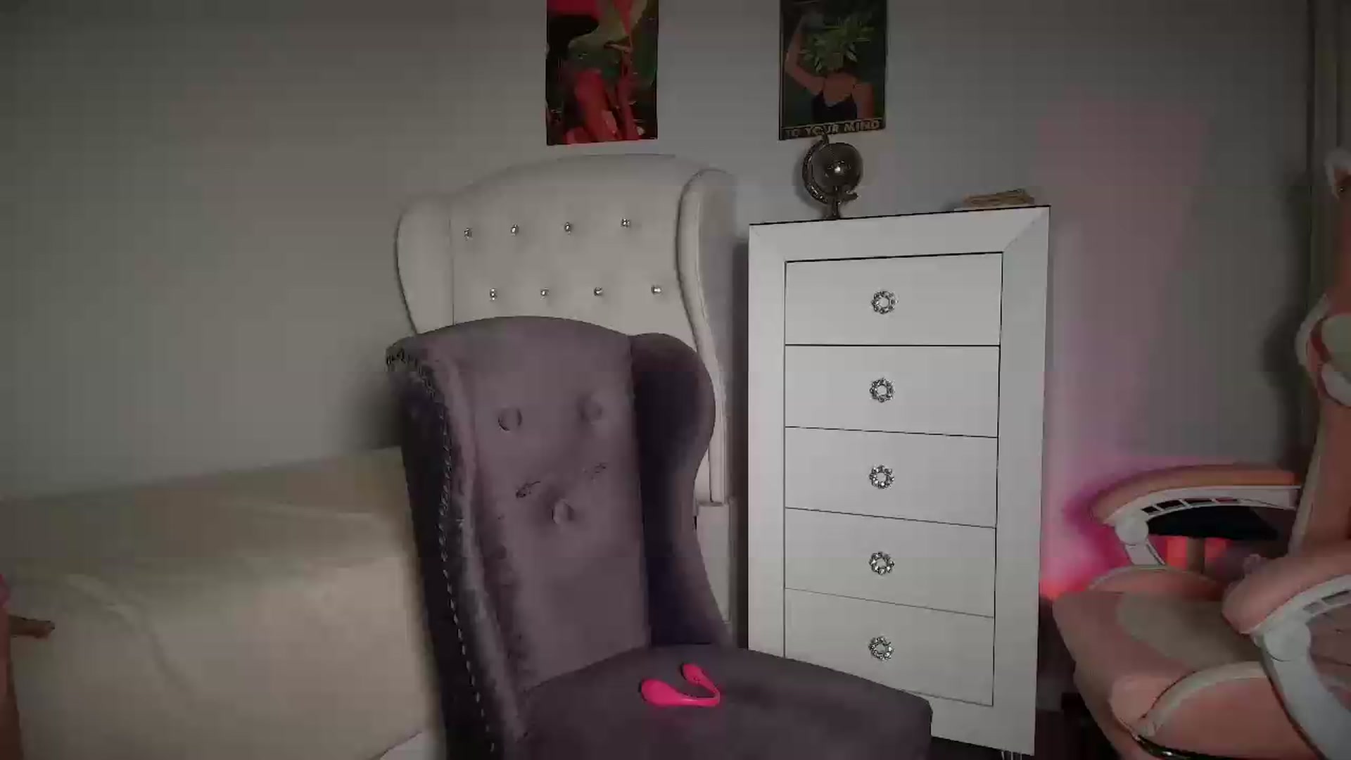 Gallery image thumbnail from JessyKatt's myfreecams stream on, 09/14/2026, 13:30 image 4 of 20