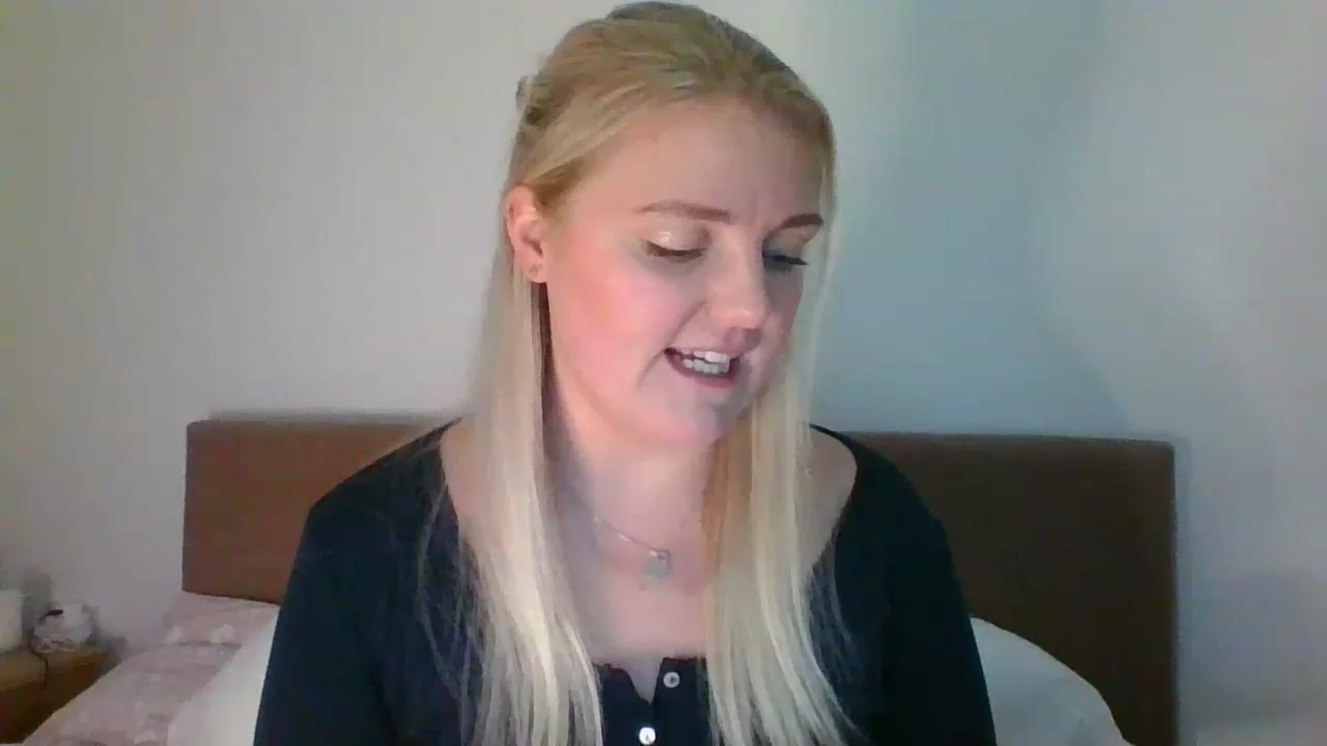 Gallery image thumbnail from JessyLou's myfreecams stream on, 02/07/2023, 19:54 image 17 of 20