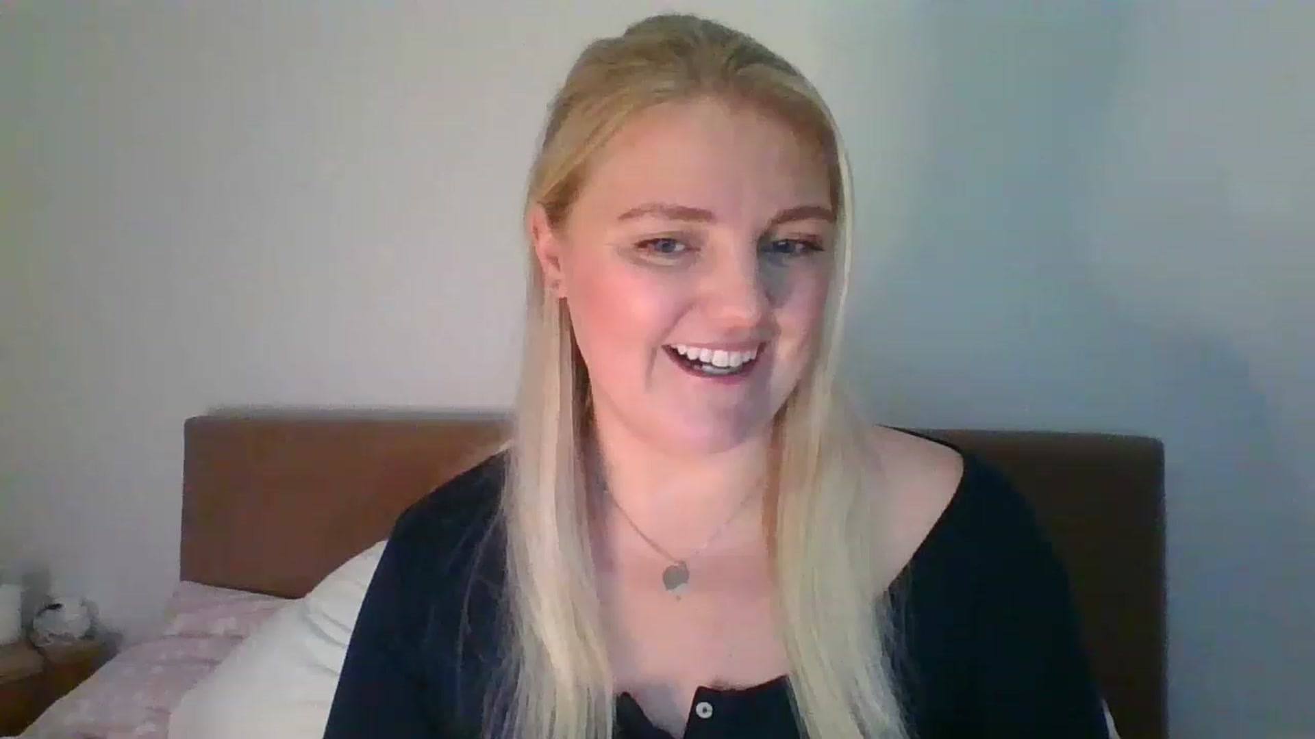Gallery image thumbnail from JessyLou's myfreecams stream on, 02/07/2023, 19:54 image 20 of 20