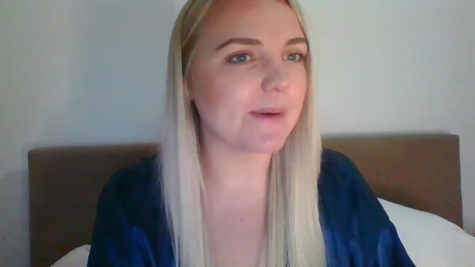 Gallery image thumbnail from JessyLou's myfreecams stream on, 03/02/2023, 22:10 image 1 of 20