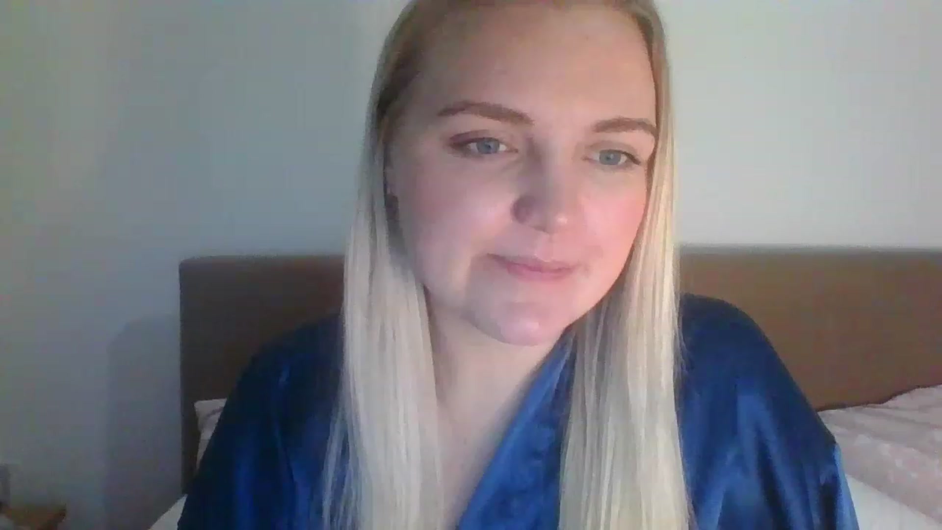 Gallery image thumbnail from JessyLou's myfreecams stream on, 03/05/2023, 20:24 image 20 of 20