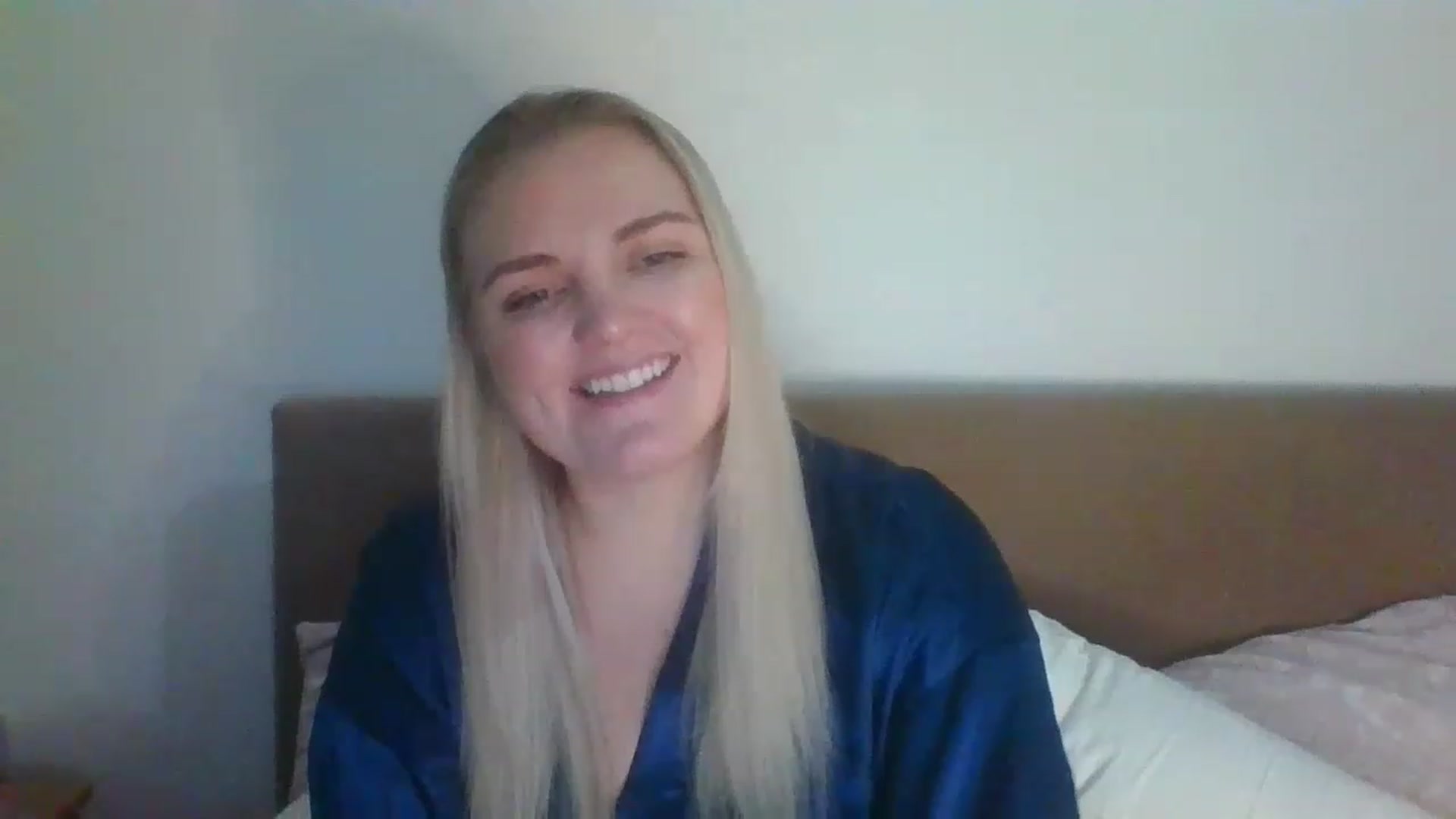 Gallery image thumbnail from JessyLou's myfreecams stream on, 03/05/2023, 20:24 image 5 of 20
