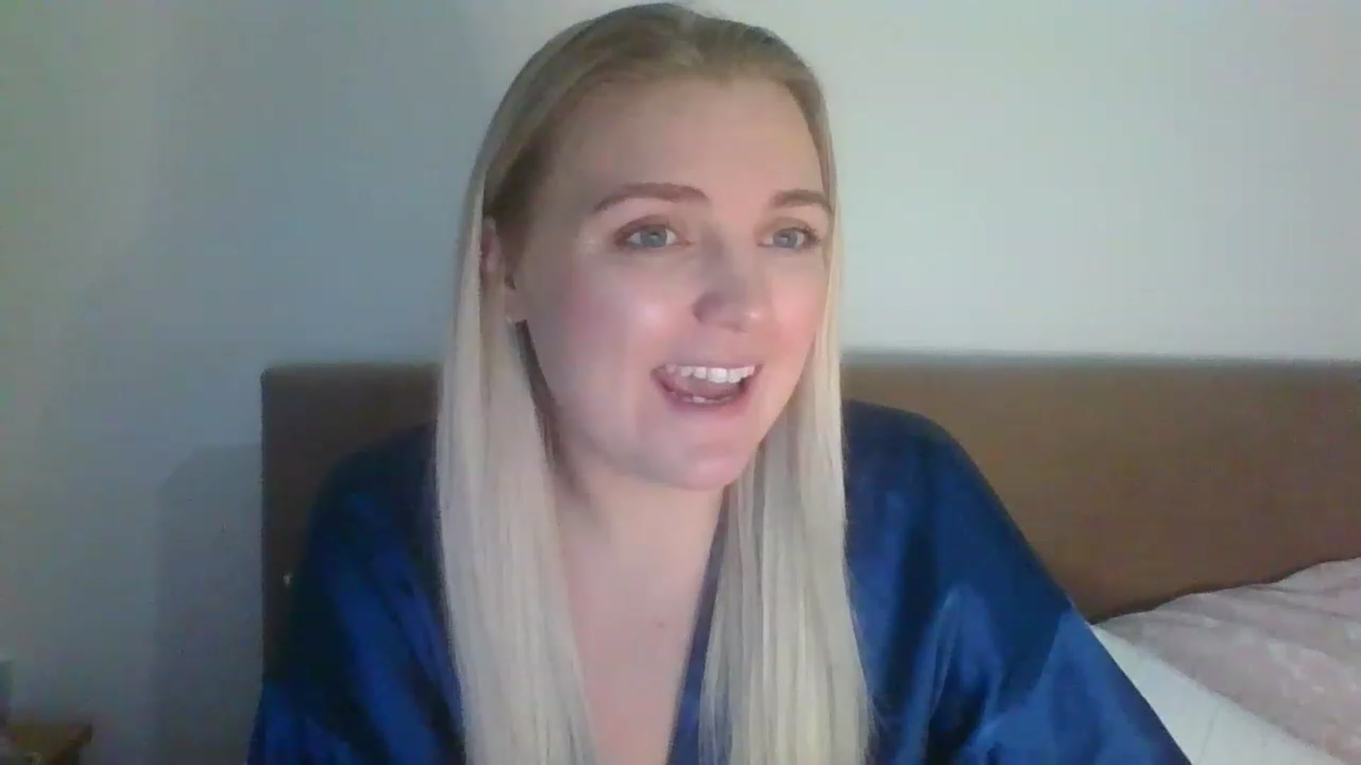 Gallery image thumbnail from JessyLou's myfreecams stream on, 03/05/2023, 20:24 image 4 of 20