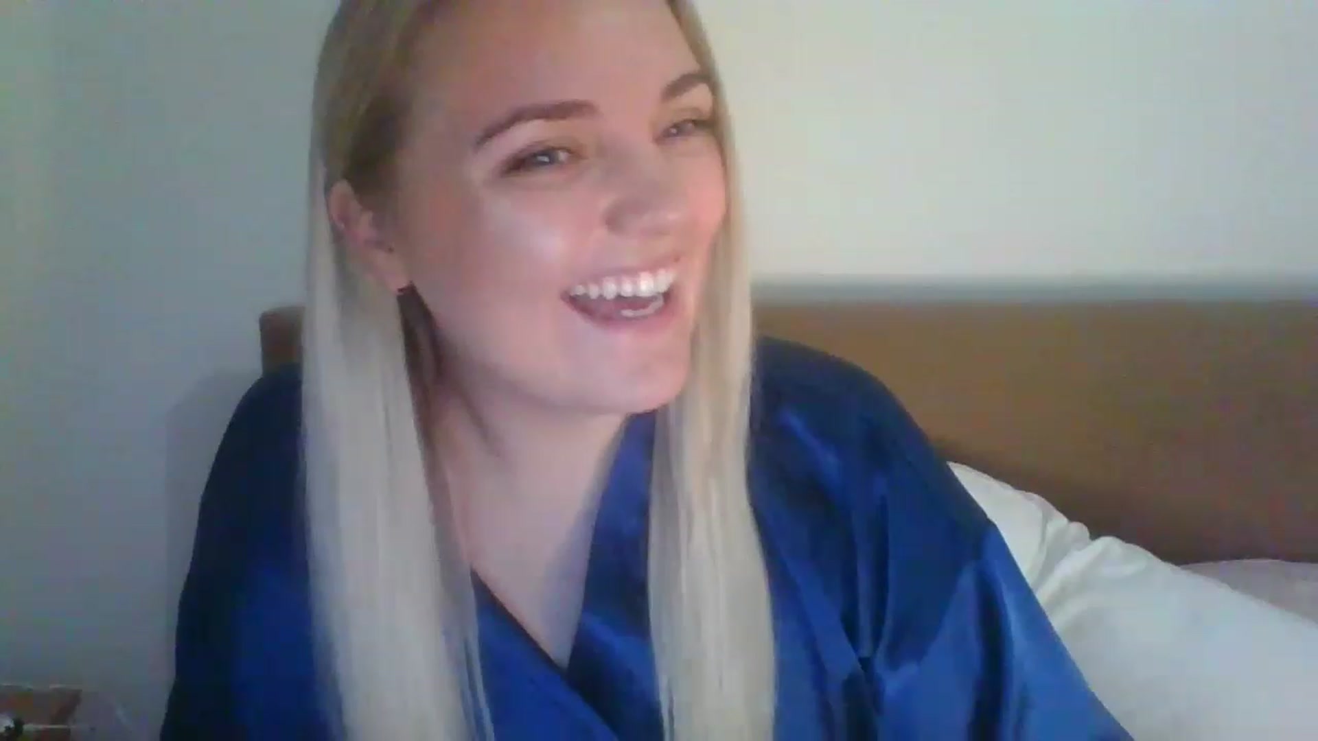 Gallery image thumbnail from JessyLou's myfreecams stream on, 03/13/2023, 22:12 image 16 of 20