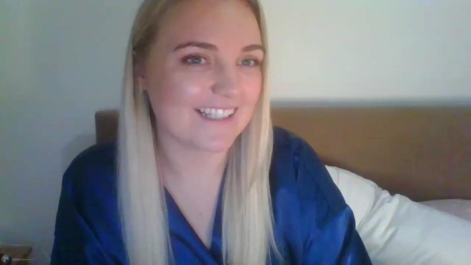 Gallery image thumbnail from JessyLou's myfreecams stream on, 03/13/2023, 22:12 image 18 of 20