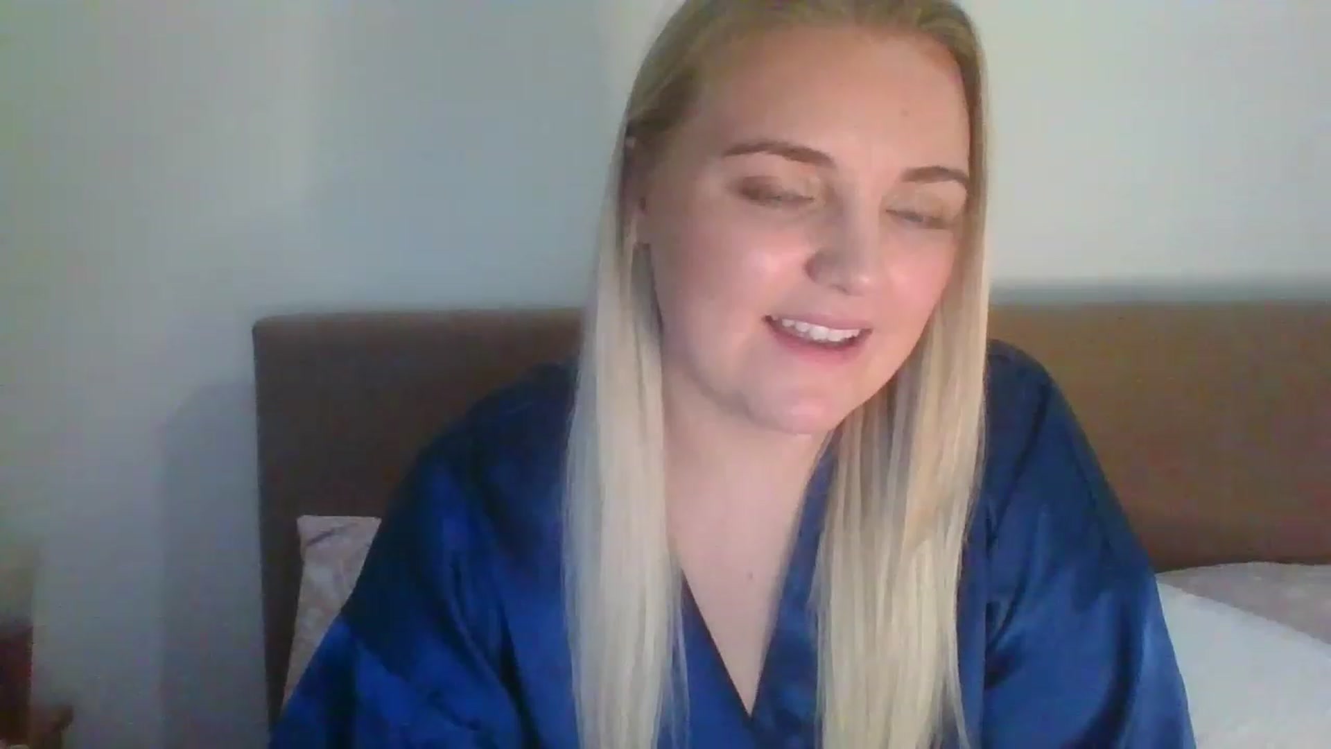 Gallery image thumbnail from JessyLou's myfreecams stream on, 03/13/2023, 22:12 image 13 of 20