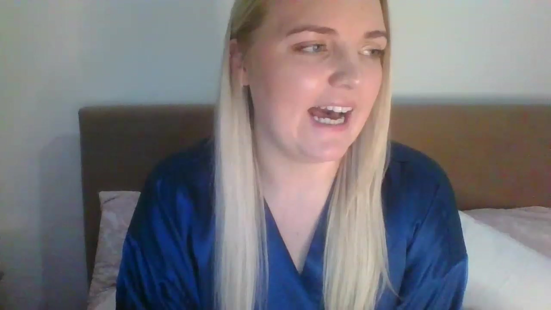 Gallery image thumbnail from JessyLou's myfreecams stream on, 03/13/2023, 22:12 image 12 of 20