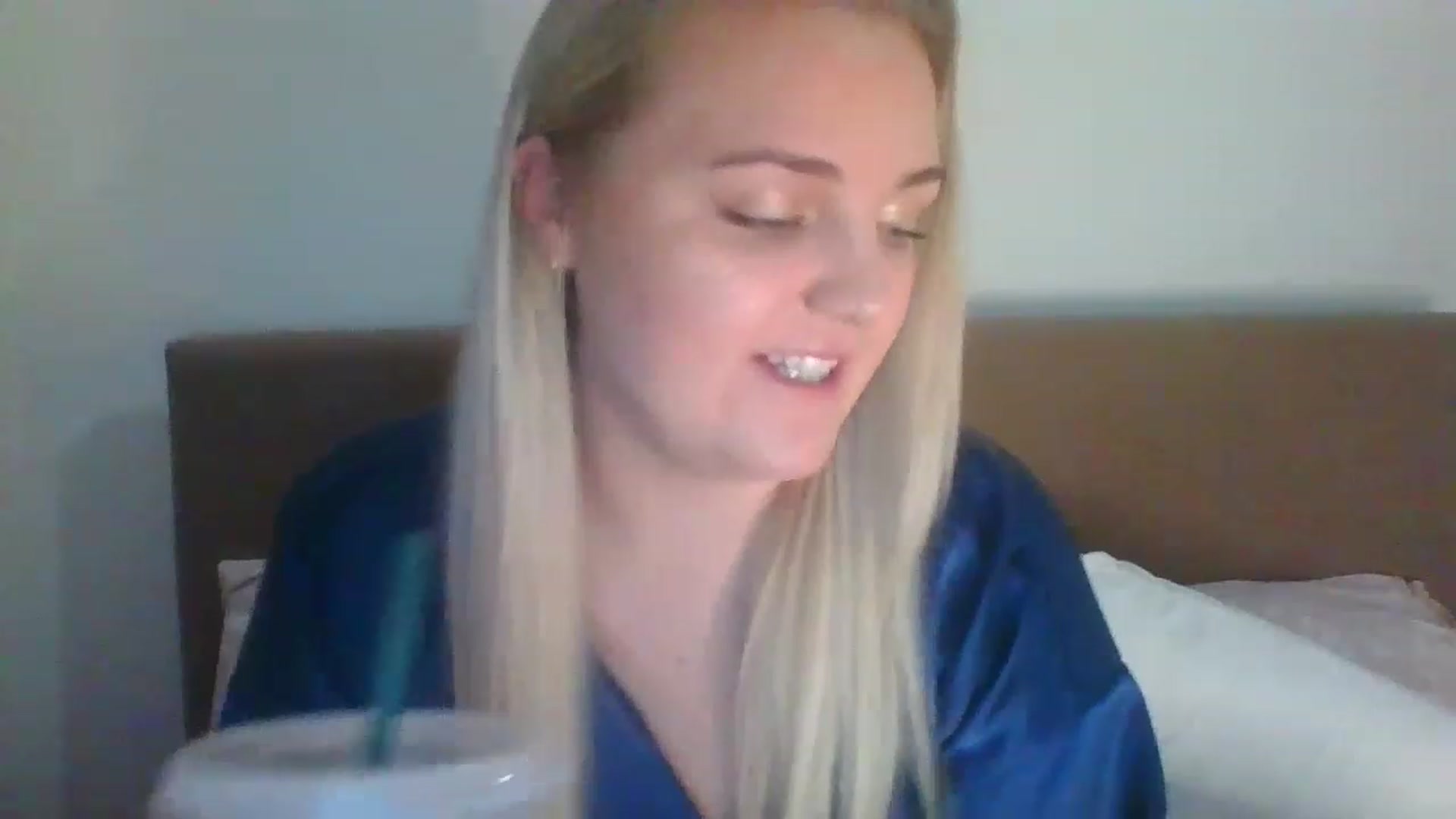 Gallery image thumbnail from JessyLou's myfreecams stream on, 03/13/2023, 22:12 image 7 of 20