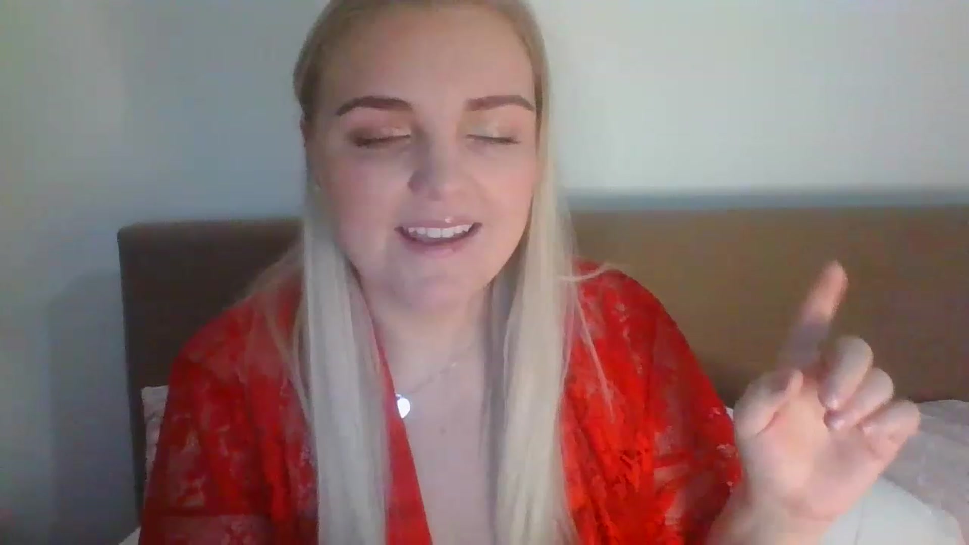 Gallery image thumbnail from JessyLou's myfreecams stream on, 03/15/2023, 20:45 image 3 of 20