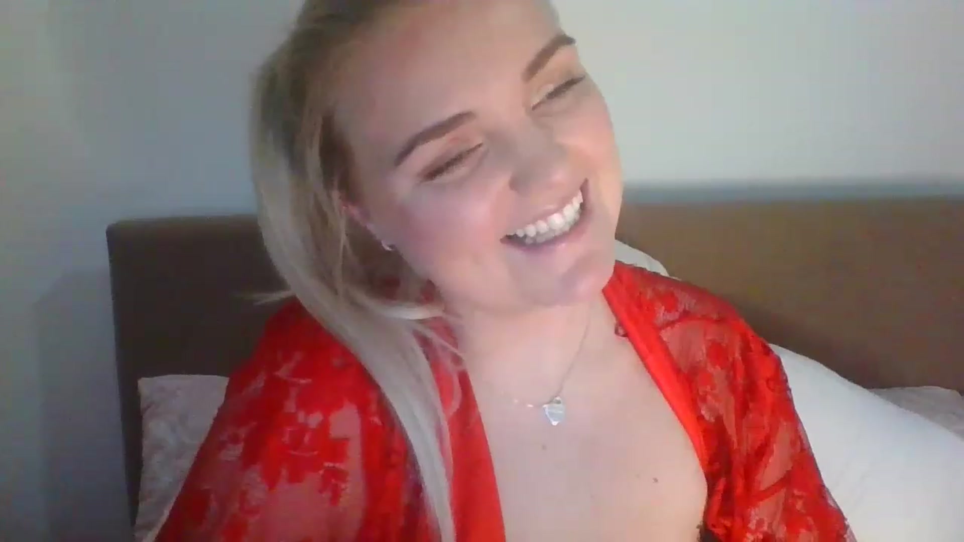 Gallery image thumbnail from JessyLou's myfreecams stream on, 03/15/2023, 22:21 image 5 of 20