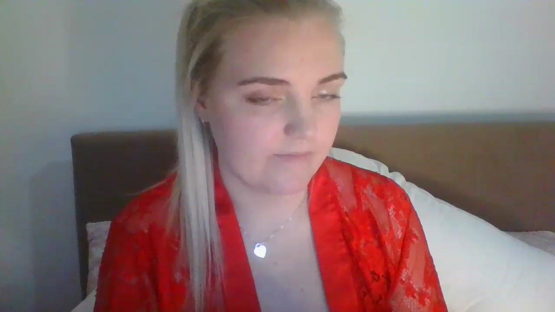 Gallery image thumbnail from JessyLou's myfreecams stream on, 03/15/2023, 22:21 image 15 of 20