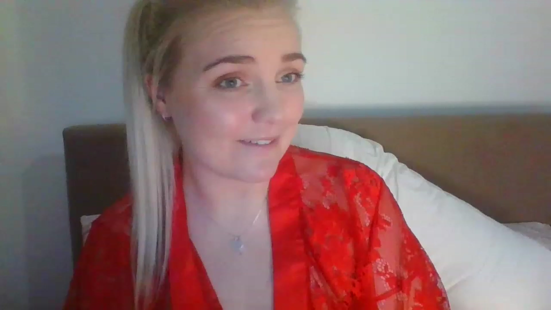 Gallery image thumbnail from JessyLou's myfreecams stream on, 03/15/2023, 22:21 image 4 of 20