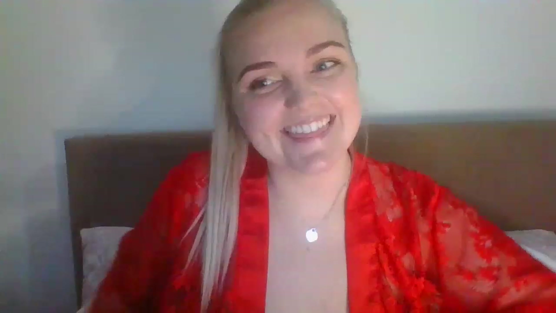 Gallery image thumbnail from JessyLou's myfreecams stream on, 03/15/2023, 22:21 image 14 of 20