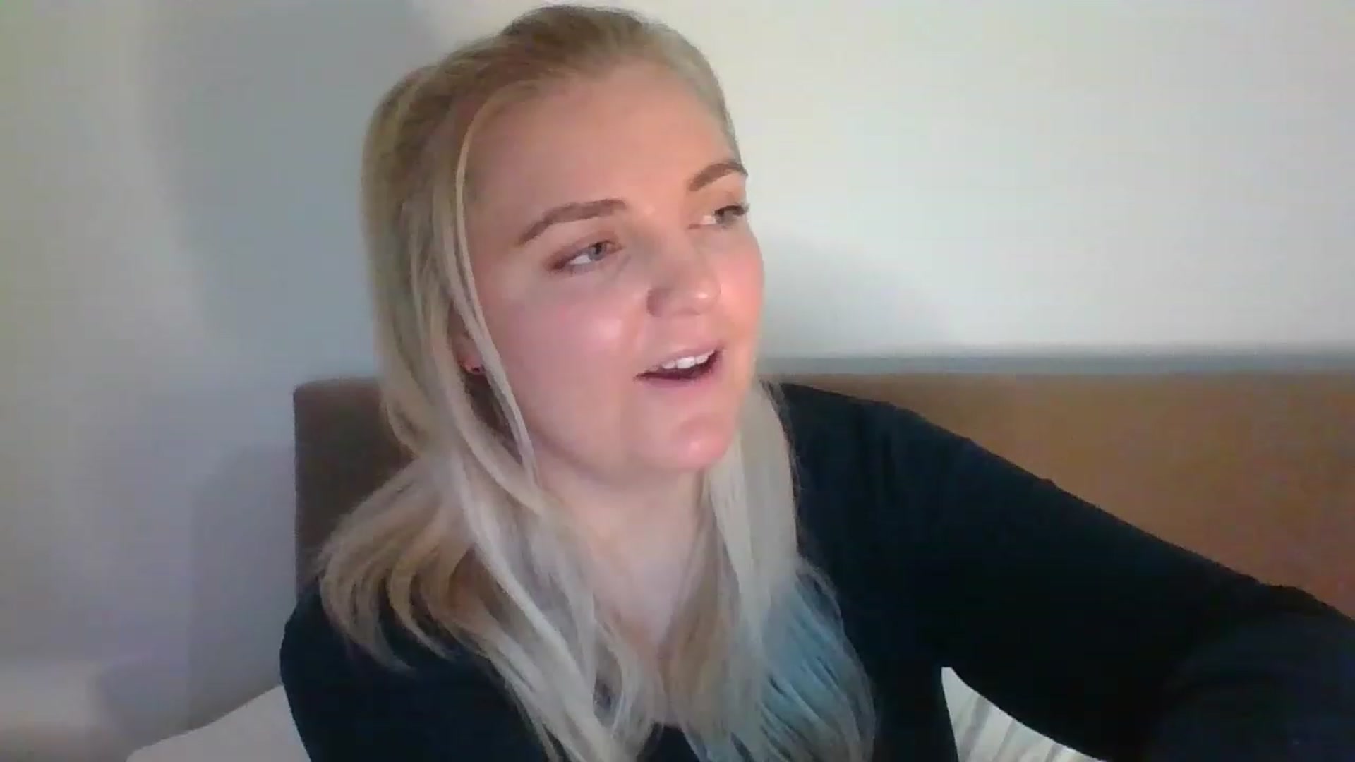 Gallery image thumbnail from JessyLou's myfreecams stream on, 03/18/2023, 21:55 image 7 of 20