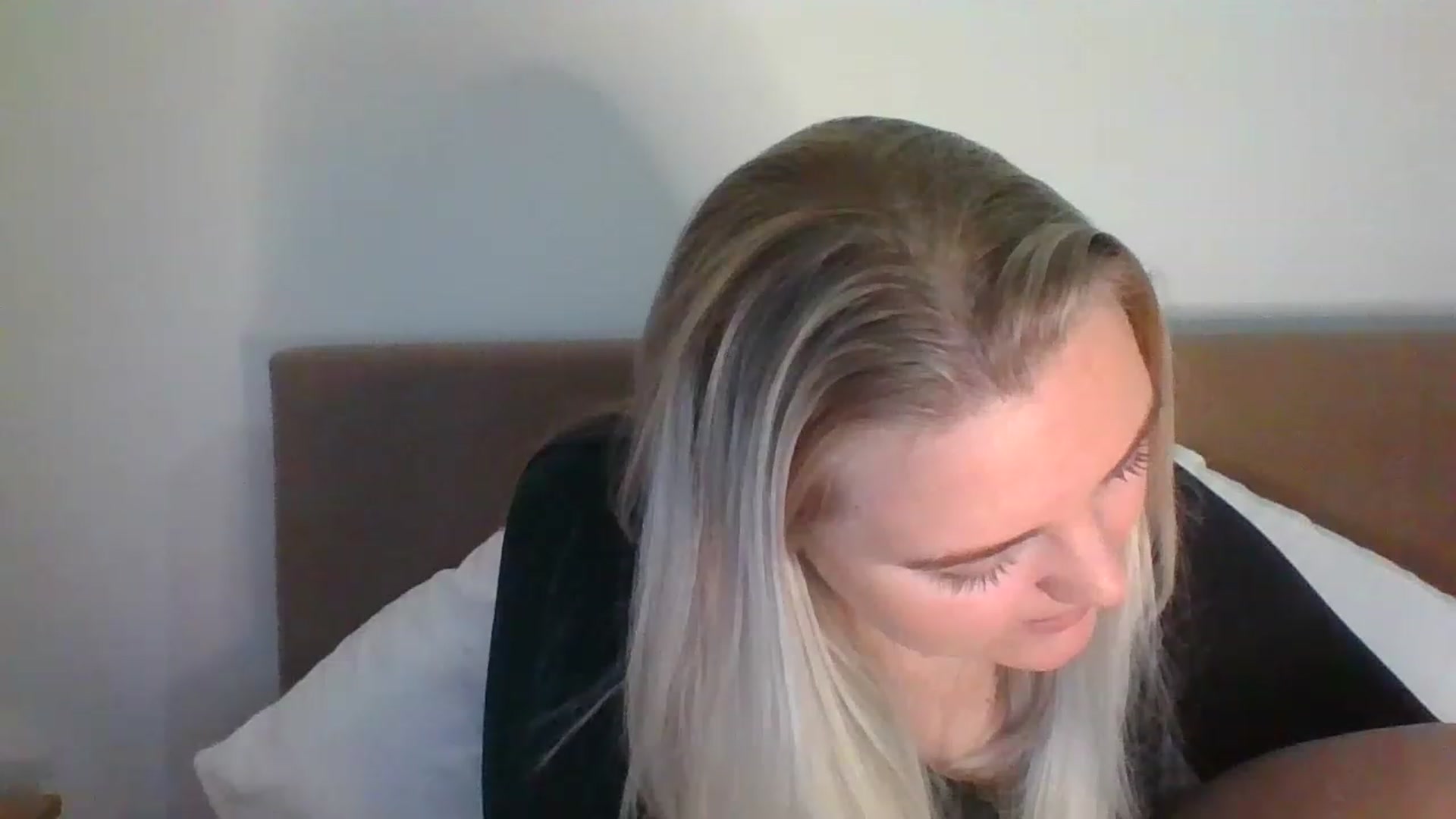 Gallery image thumbnail from JessyLou's myfreecams stream on, 03/20/2023, 22:19 image 3 of 20