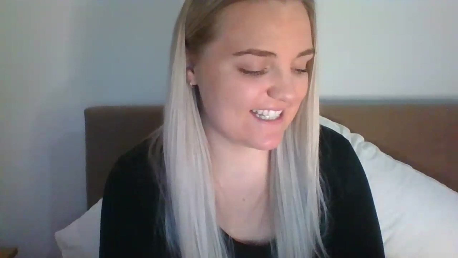 Gallery image thumbnail from JessyLou's myfreecams stream on, 03/20/2023, 22:19 image 19 of 20