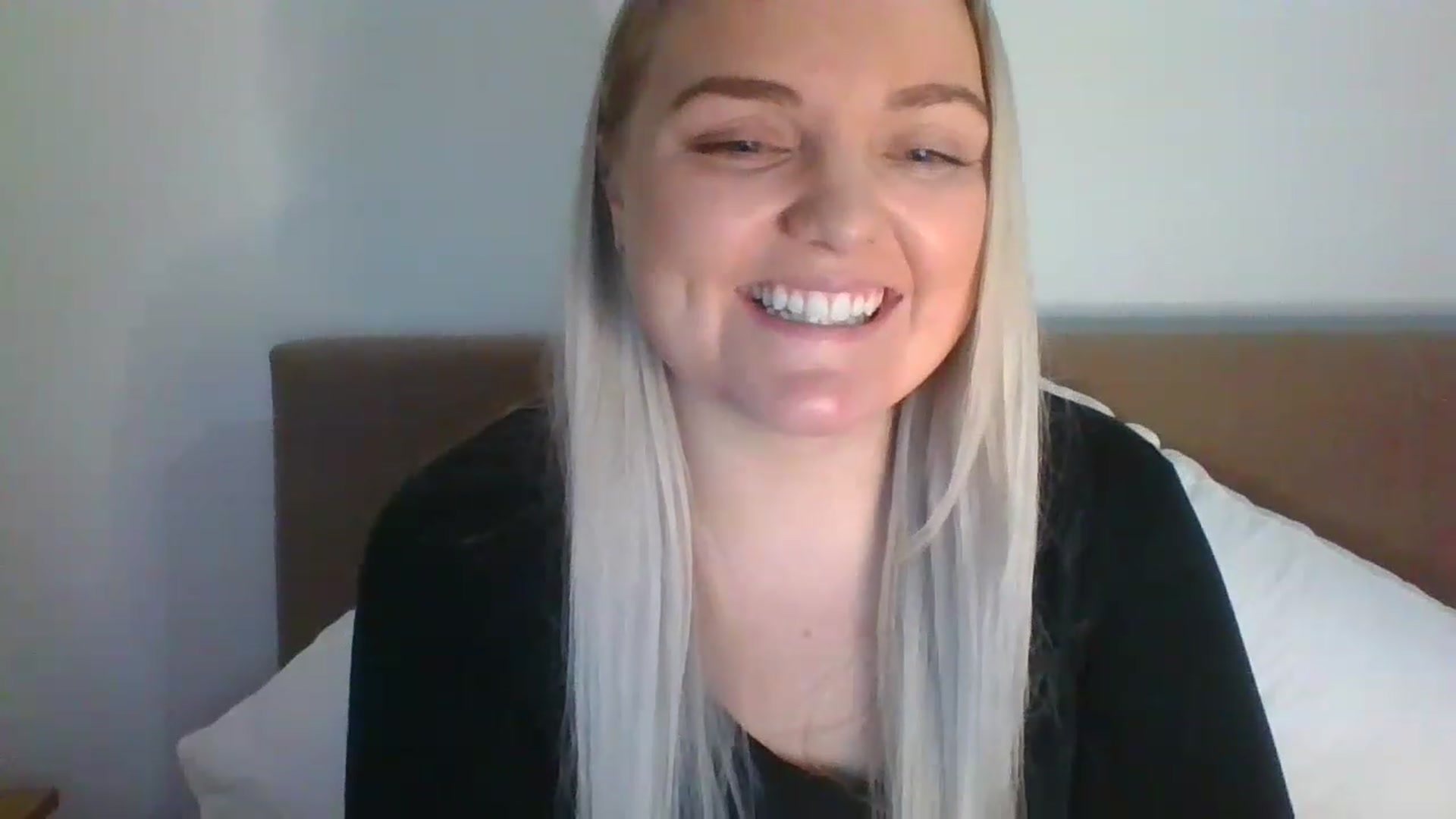 Gallery image thumbnail from JessyLou's myfreecams stream on, 03/20/2023, 22:19 image 17 of 20
