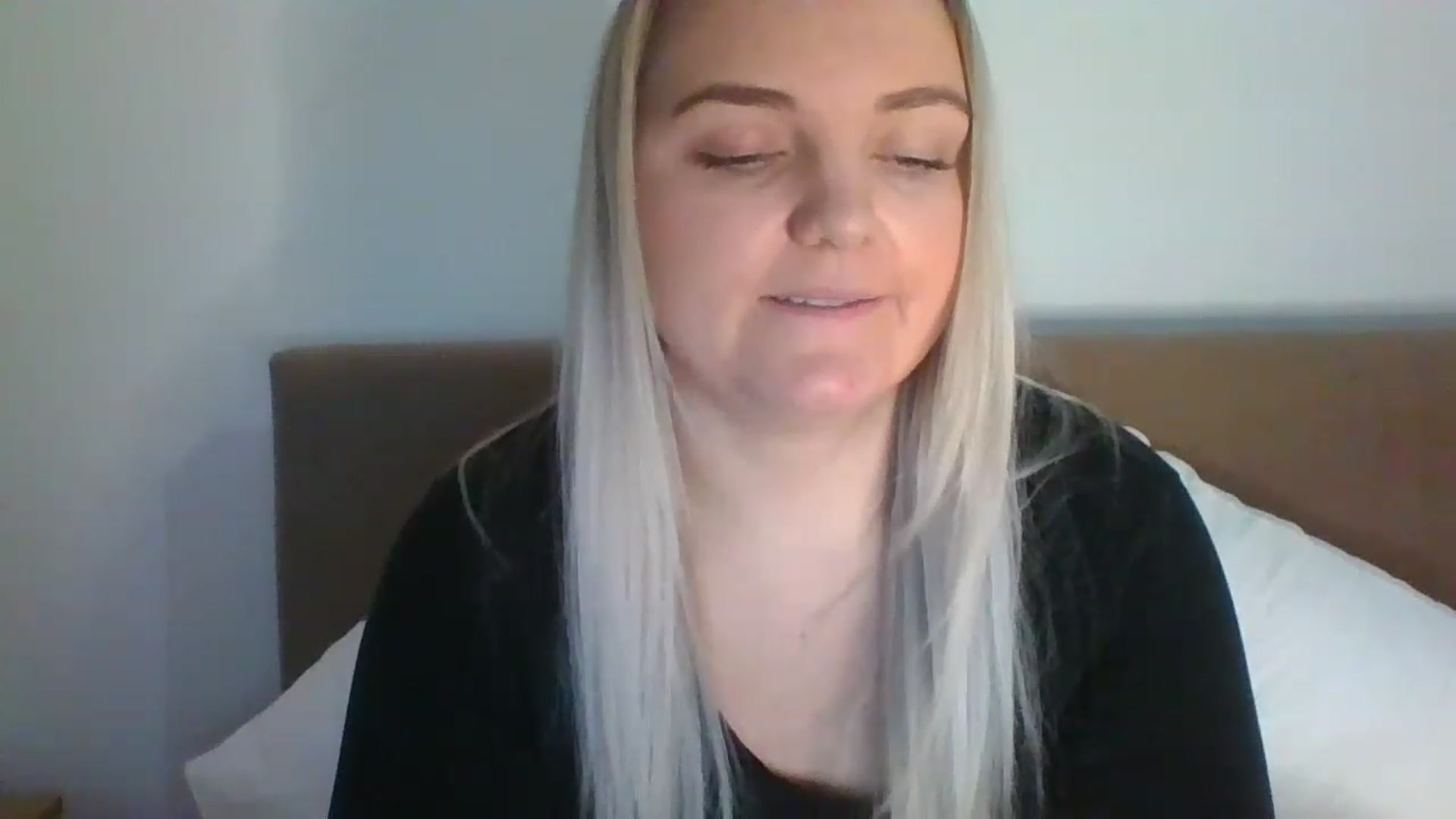 Gallery image thumbnail from JessyLou's myfreecams stream on, 03/20/2023, 22:19 image 12 of 20