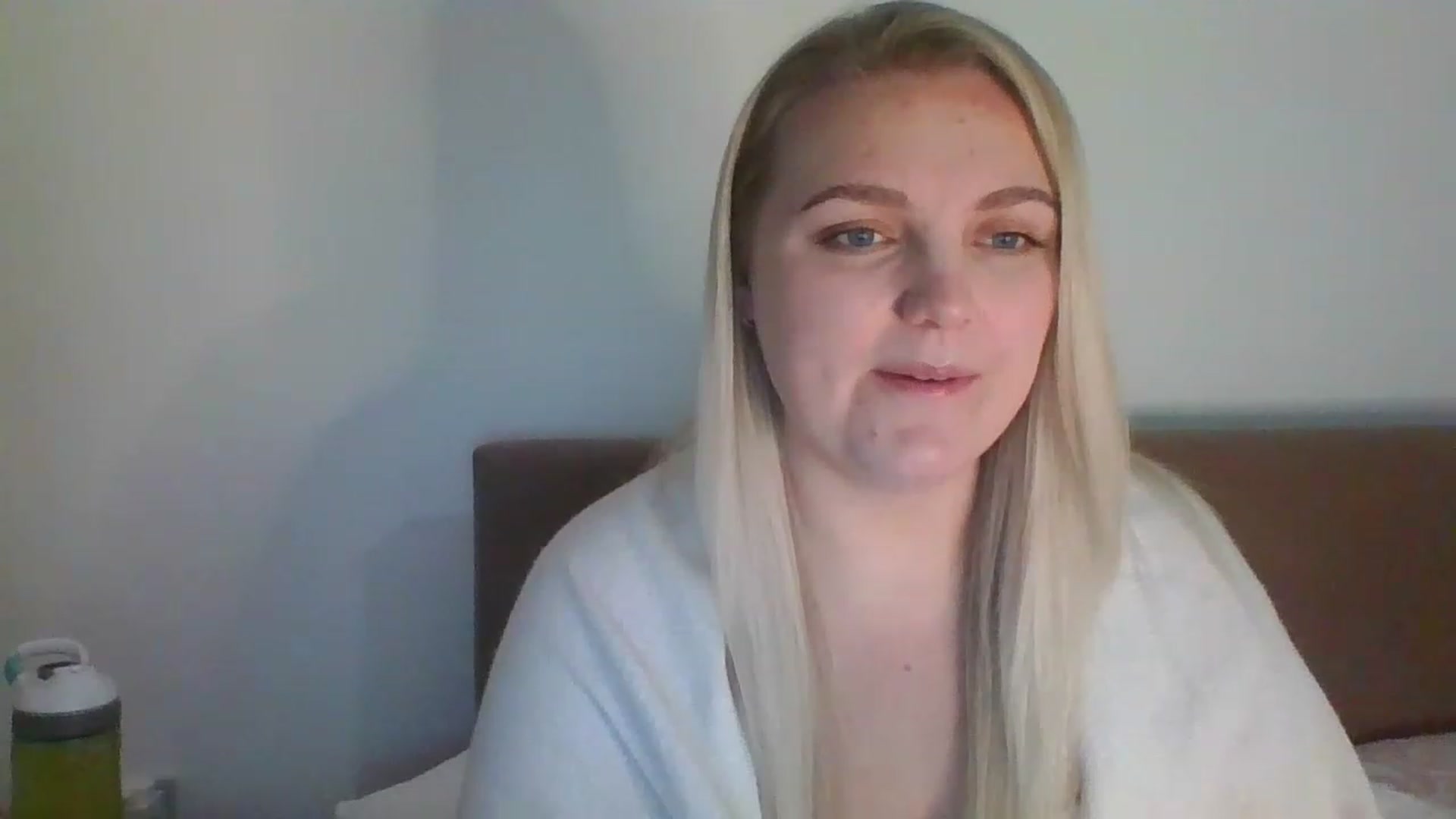 Gallery image thumbnail from JessyLou's myfreecams stream on, 04/13/2023, 20:30 image 3 of 20