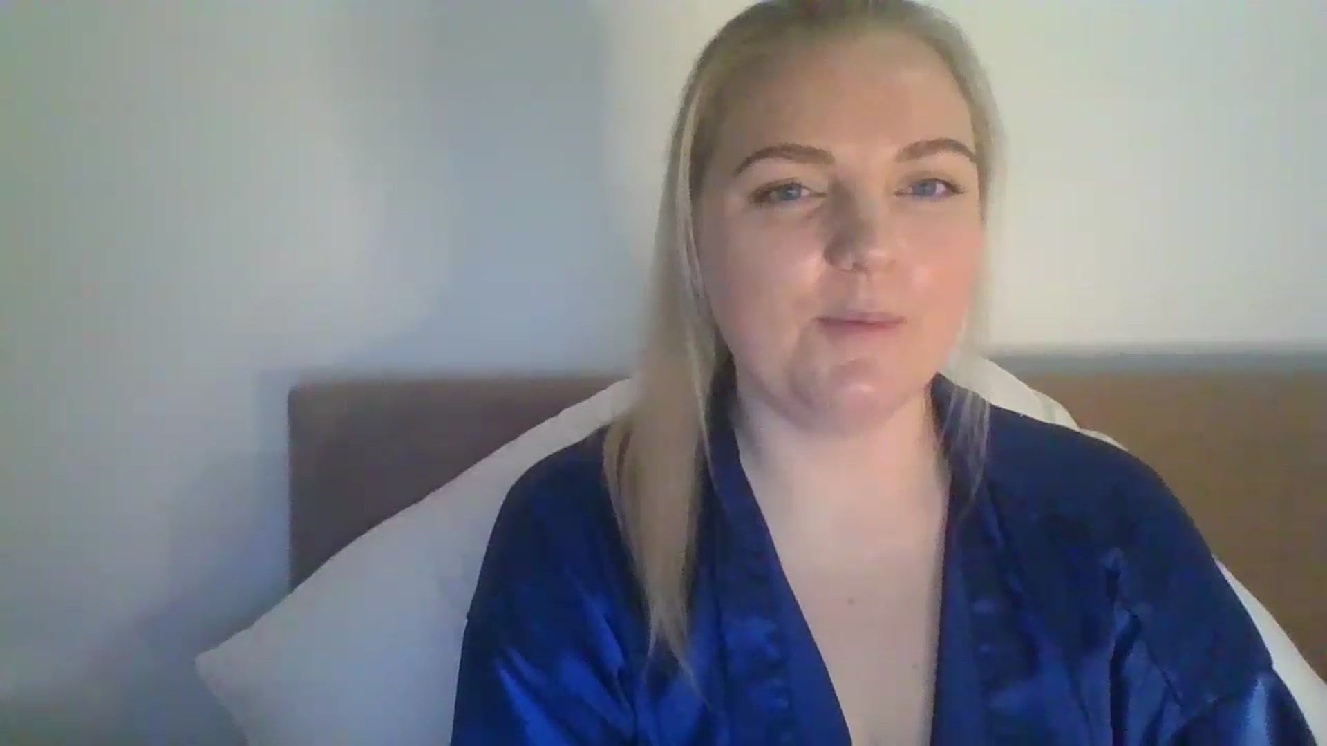 Gallery image thumbnail from JessyLou's myfreecams stream on, 04/23/2023, 22:24 image 8 of 20