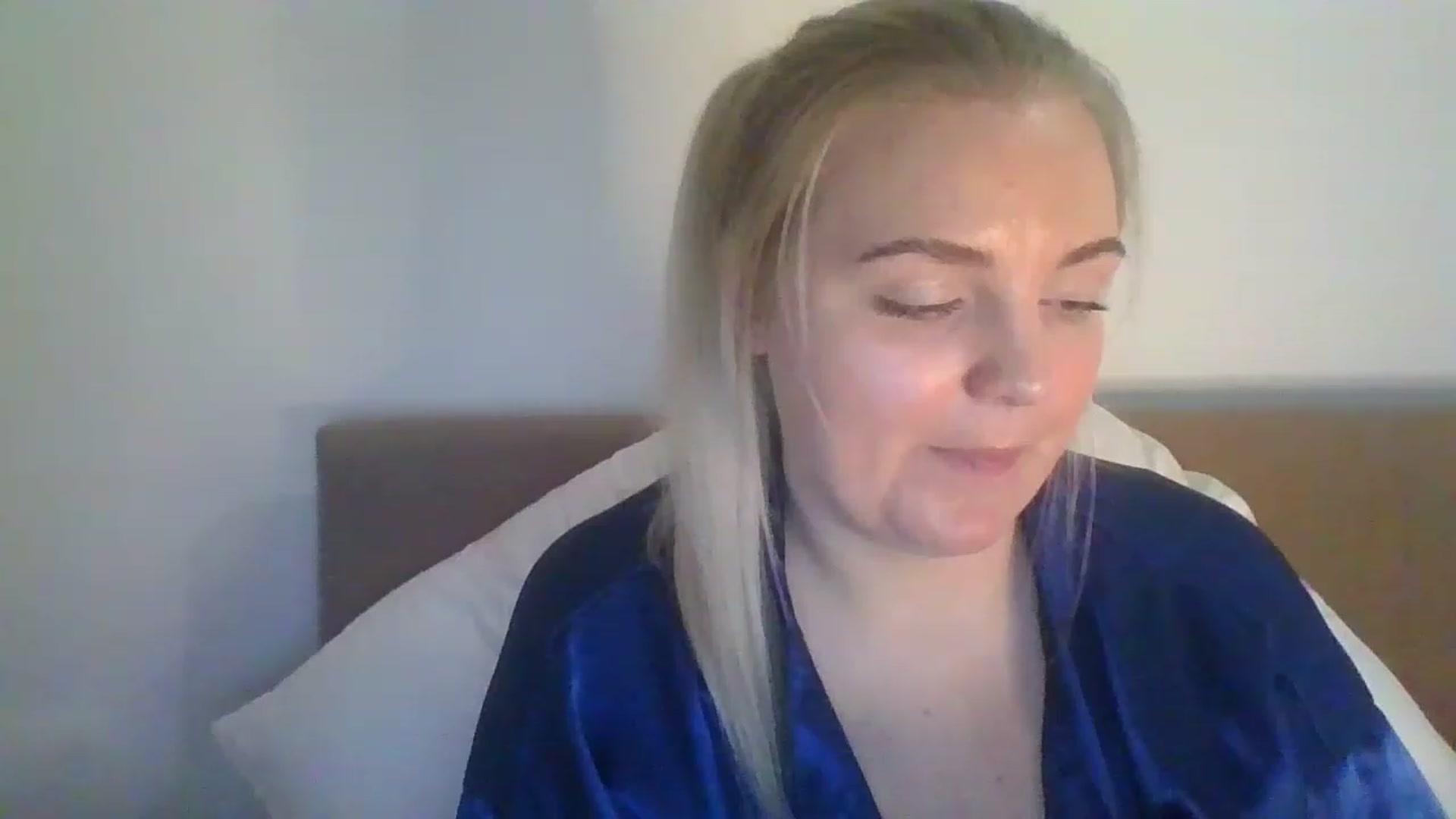 Gallery image thumbnail from JessyLou's myfreecams stream on, 04/23/2023, 22:24 image 3 of 20