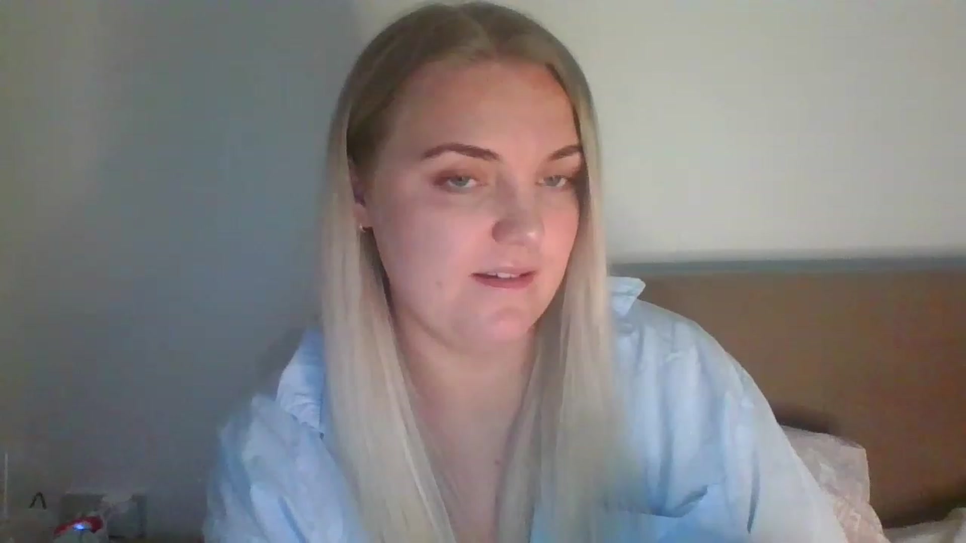 Gallery image thumbnail from JessyLou's myfreecams stream on, 05/18/2023, 20:53 image 5 of 20