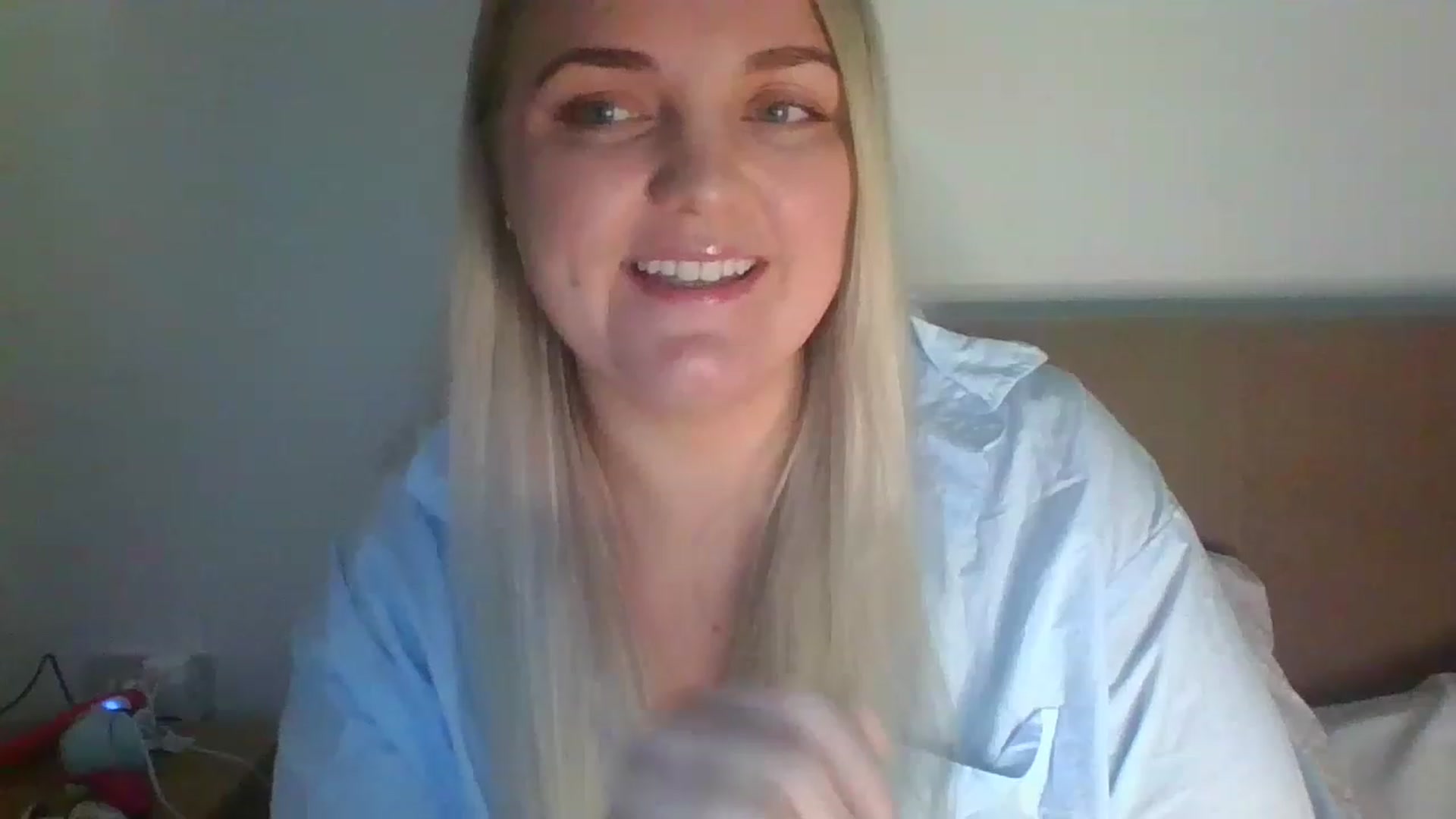 Gallery image thumbnail from JessyLou's myfreecams stream on, 05/18/2023, 20:53 image 19 of 20