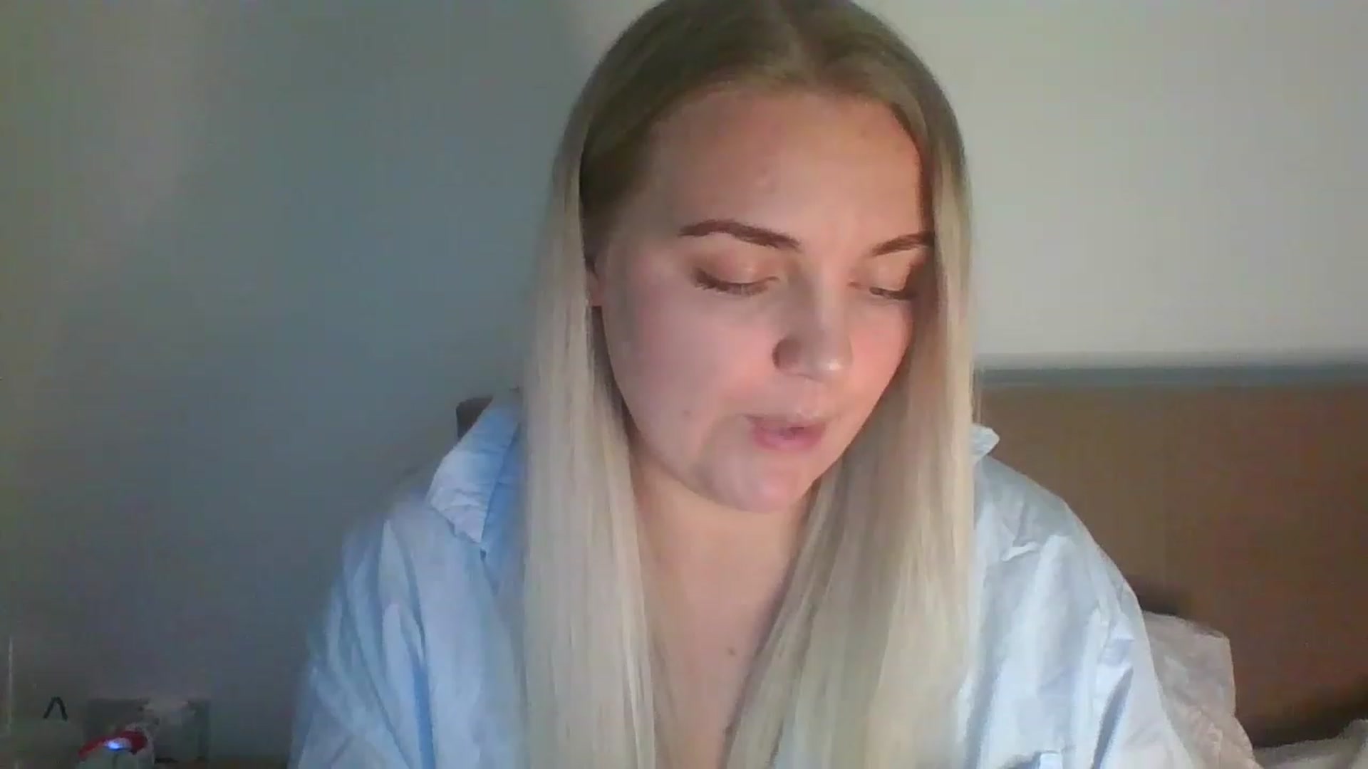 Gallery image thumbnail from JessyLou's myfreecams stream on, 05/18/2023, 20:53 image 4 of 20