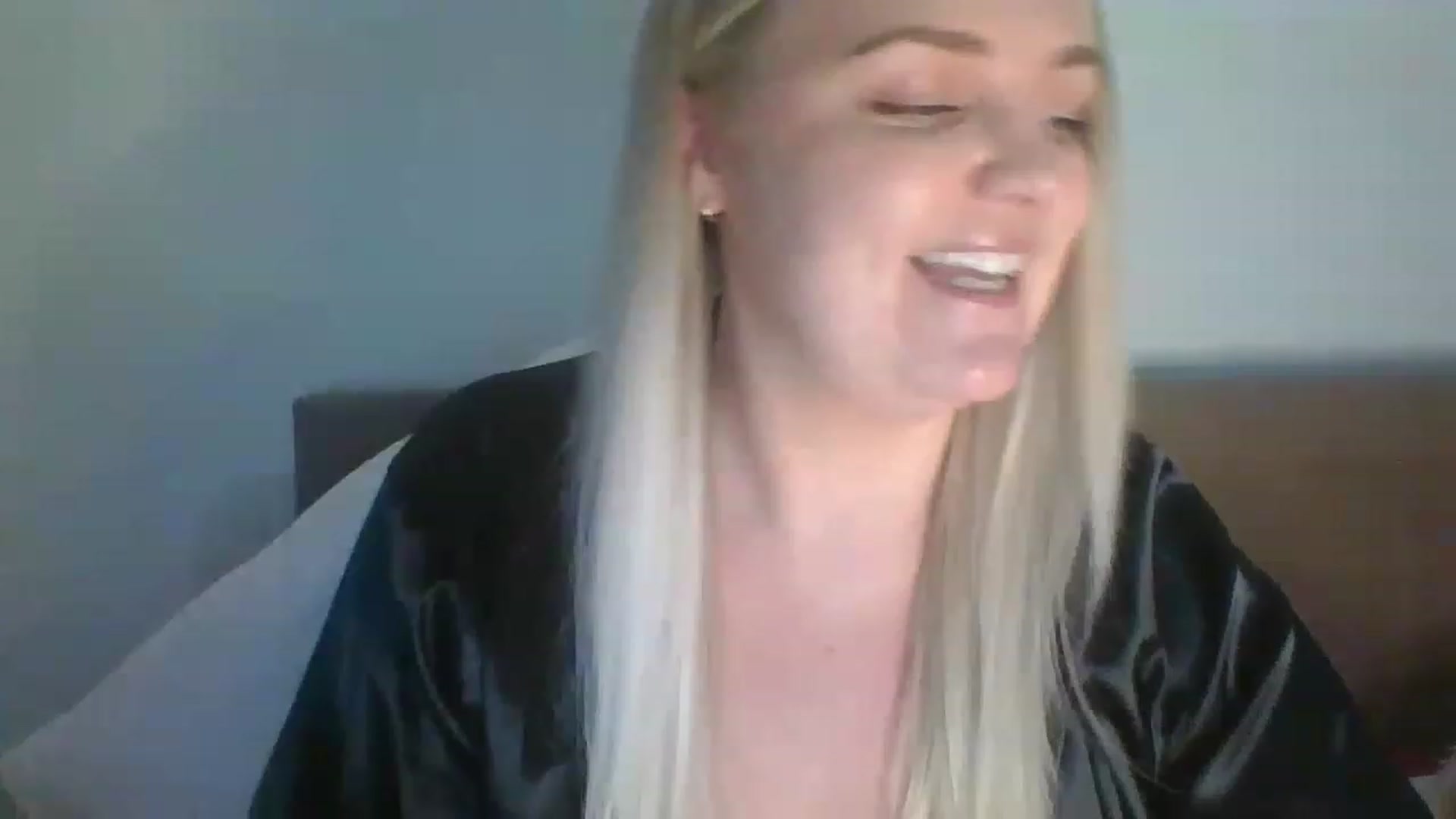 Gallery image thumbnail from JessyLou's myfreecams stream on, 06/06/2023, 19:53 image 20 of 20