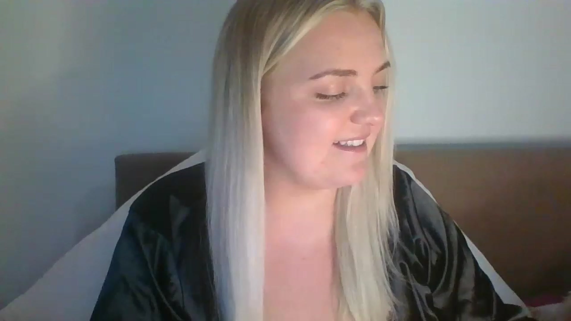 Gallery image thumbnail from JessyLou's myfreecams stream on, 06/06/2023, 19:53 image 16 of 20