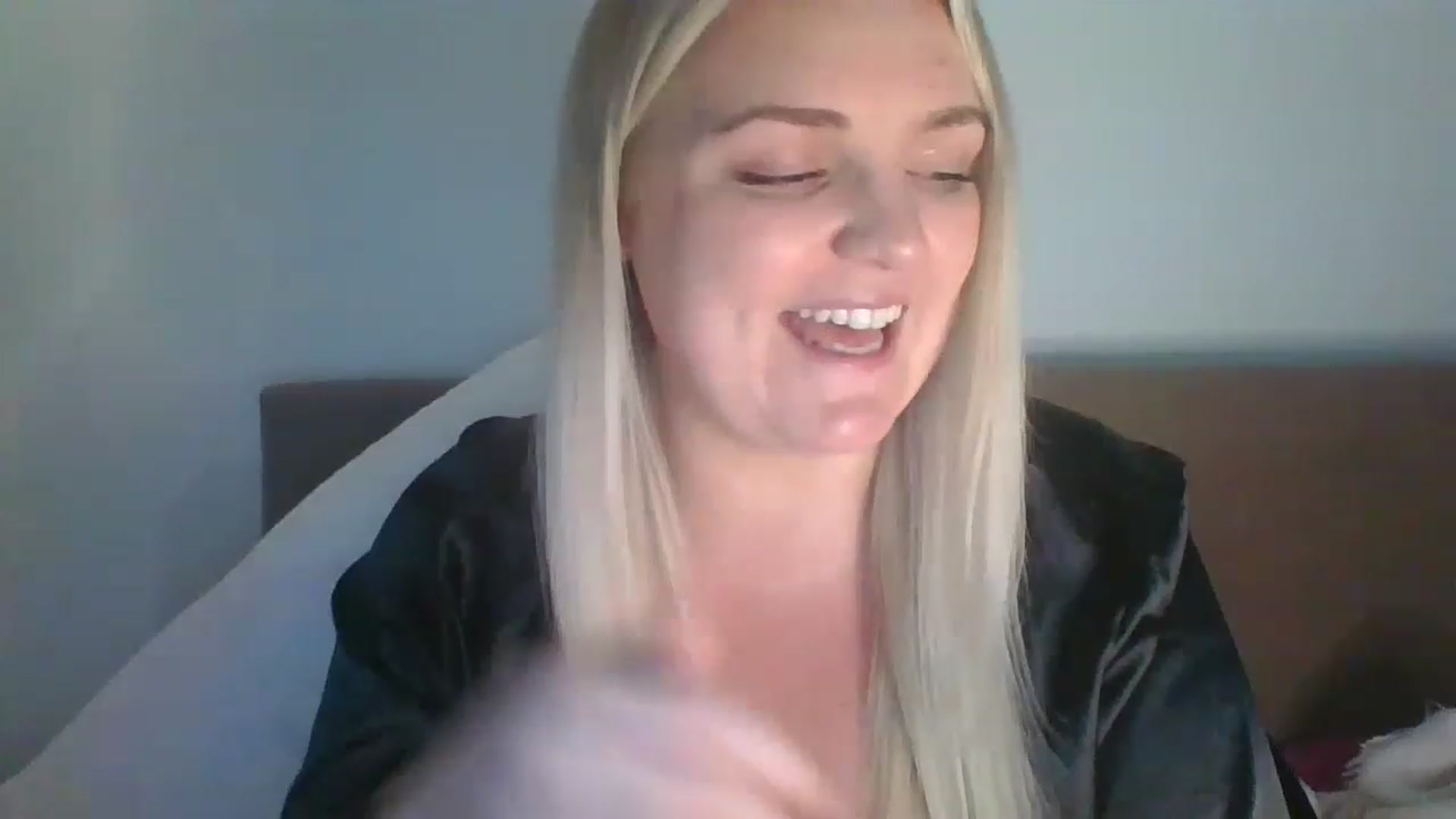 Gallery image thumbnail from JessyLou's myfreecams stream on, 06/06/2023, 20:20 image 14 of 20